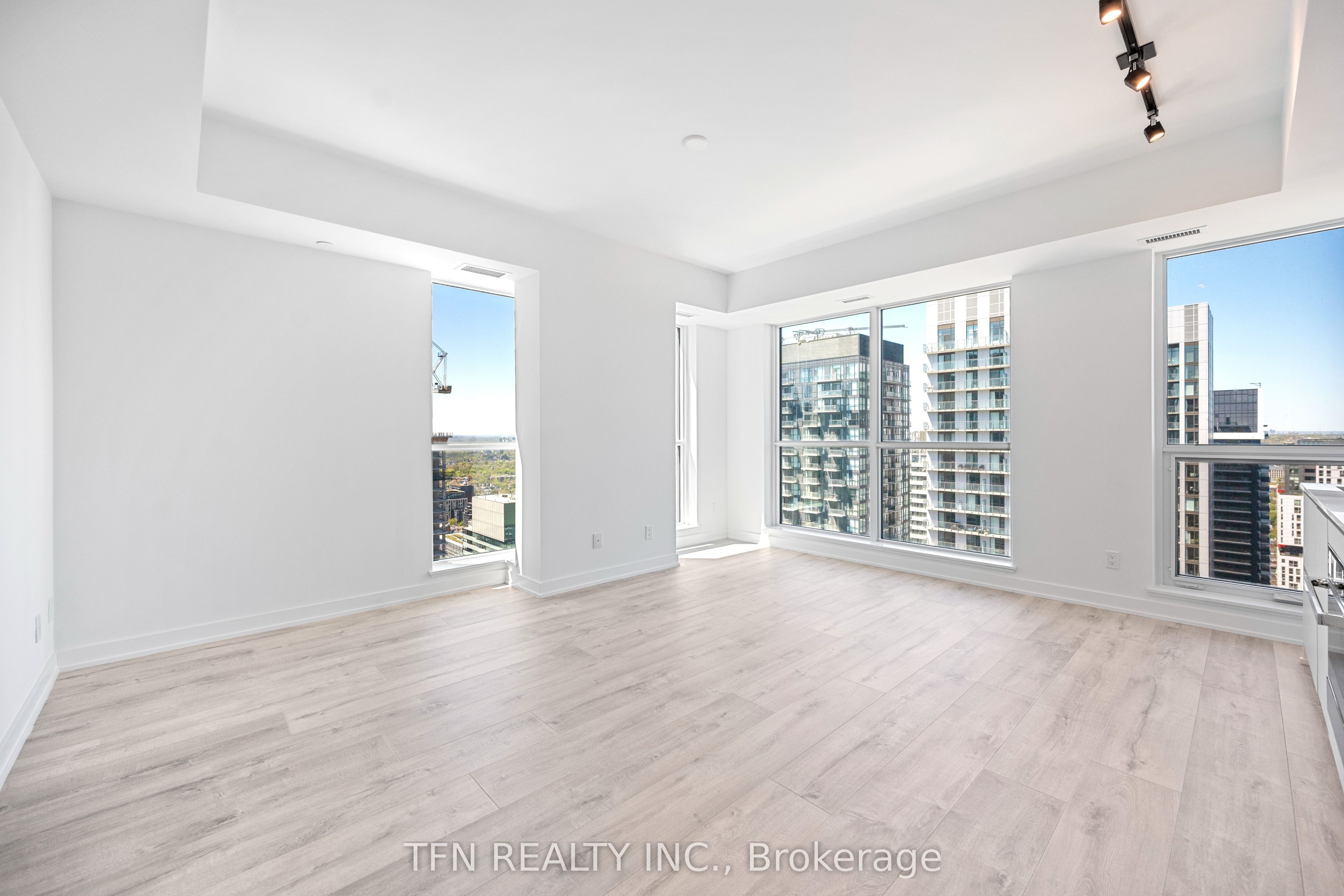327 King Street W 4505, Toronto, ON M5A 0Y5 photo 5