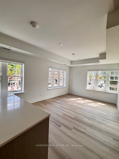 8 Manor Road W 204, Toronto, ON M4S 0E6 photo 5