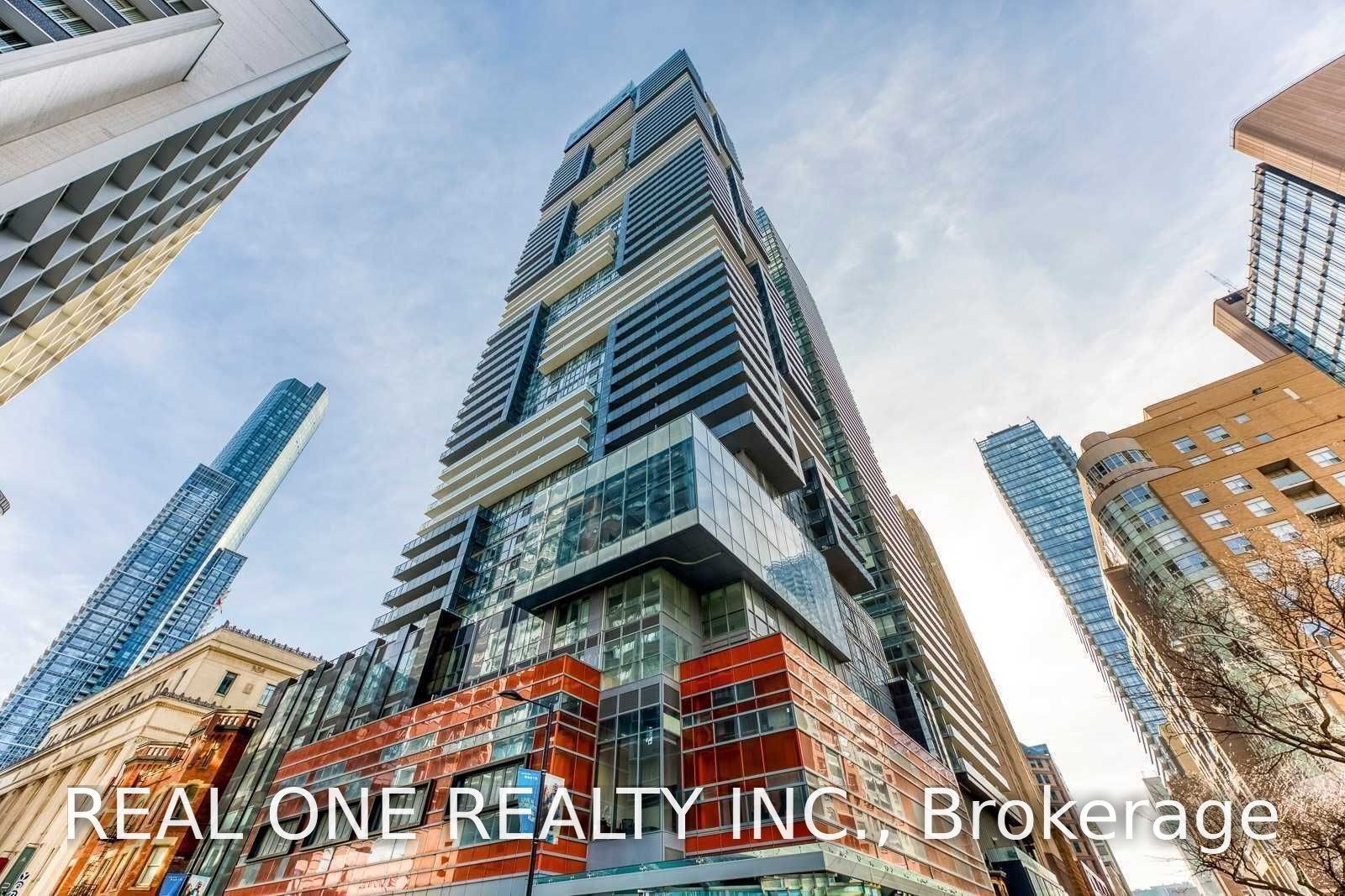 7 Grenville Street 3812, Toronto, ON M4Y 0E9