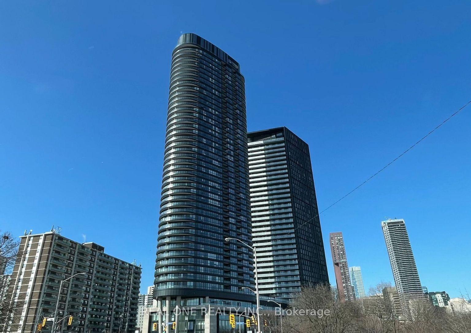 575 Bloor Street E 1806, Toronto, ON M4W 0B2