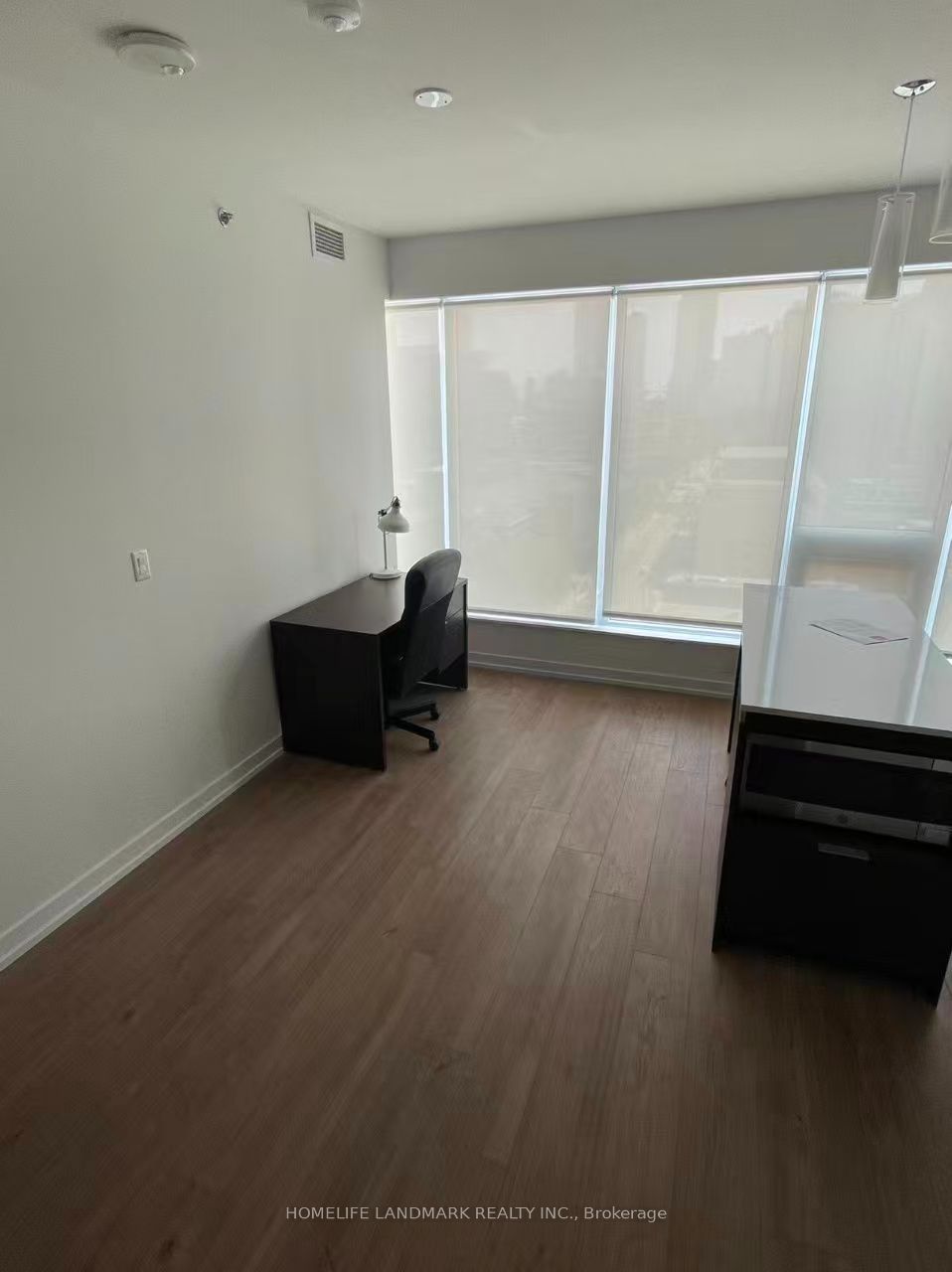 203 College Street 1407, Toronto, ON M5T 1P9 photo 5