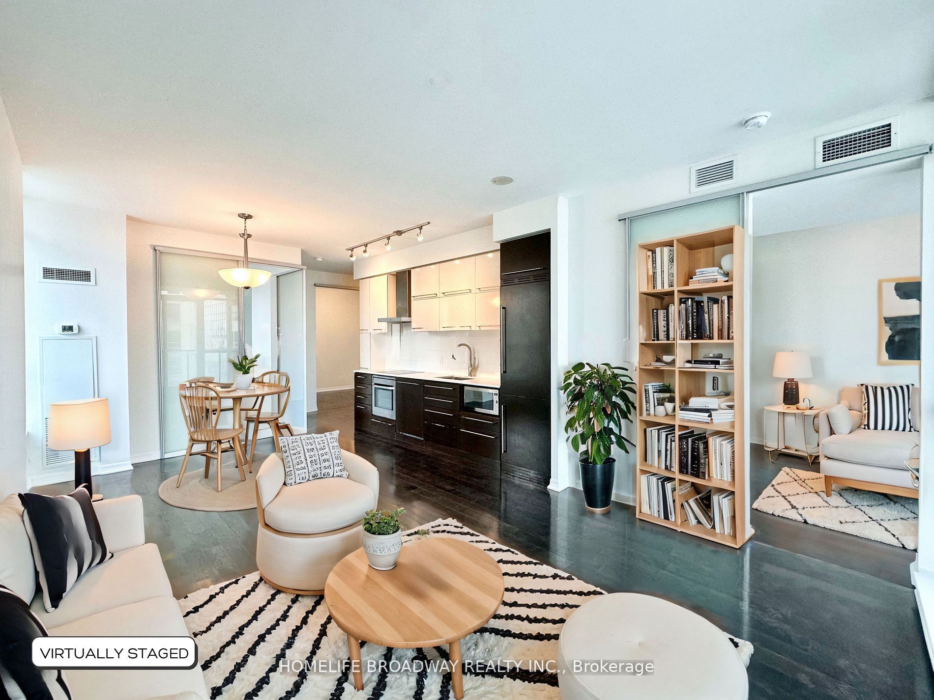 770 BAY Street PH606, Toronto, ON M5G 1N6 photo 3