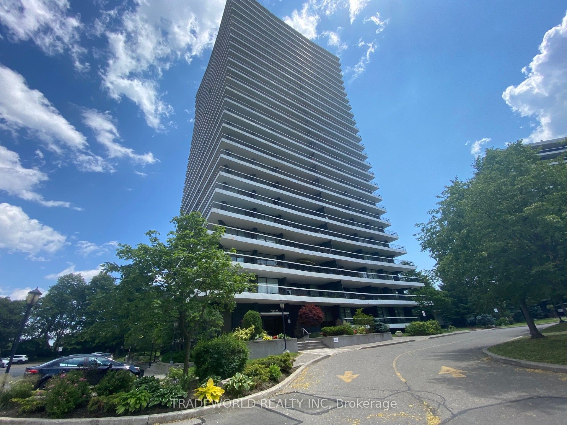 135 Antibes Drive 1506, Toronto, ON M2R 2Z1 photo 5