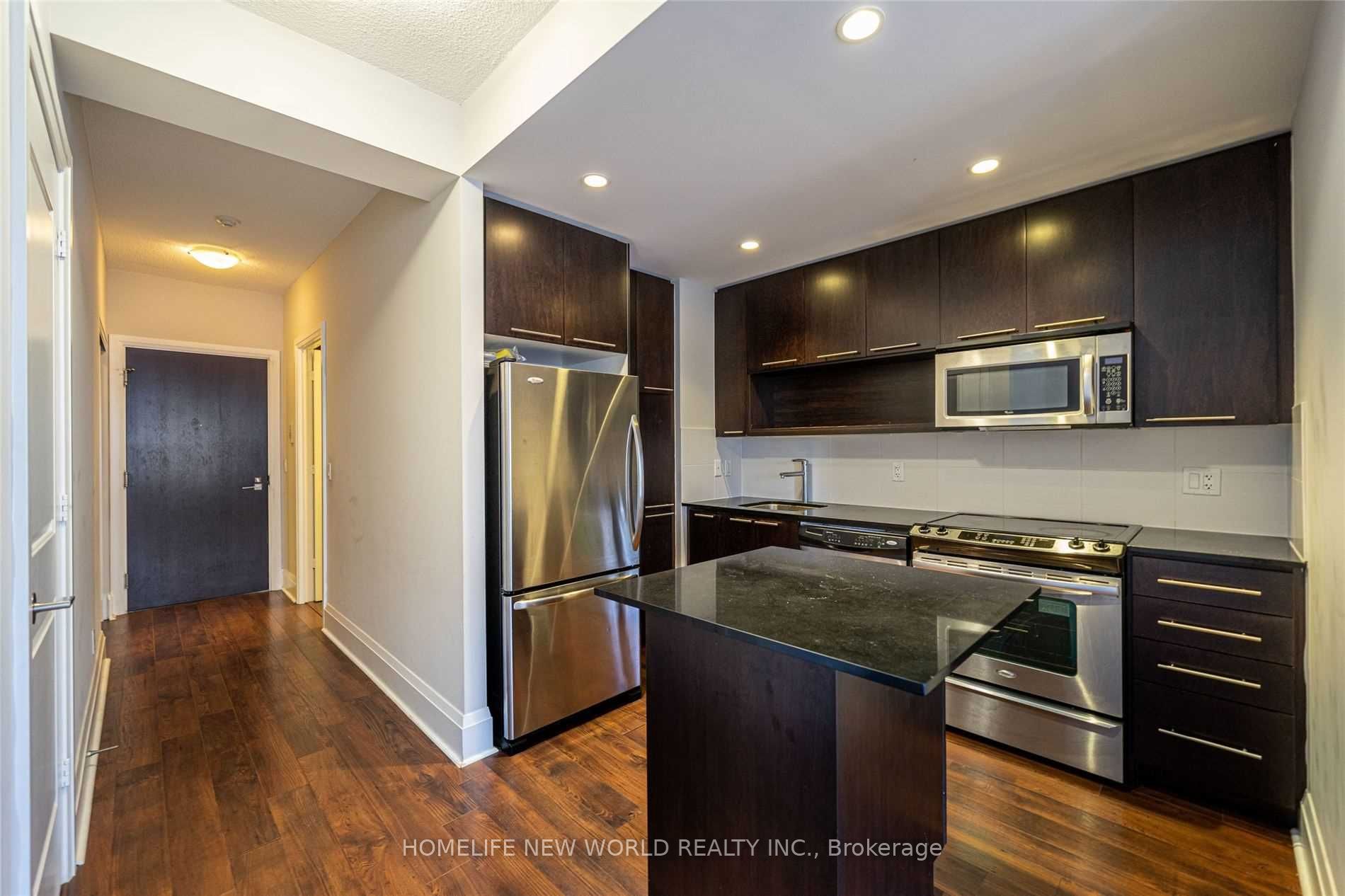 100 Harrison Garden Boulevard 1815, Toronto, ON M2N 0C2 photo 3