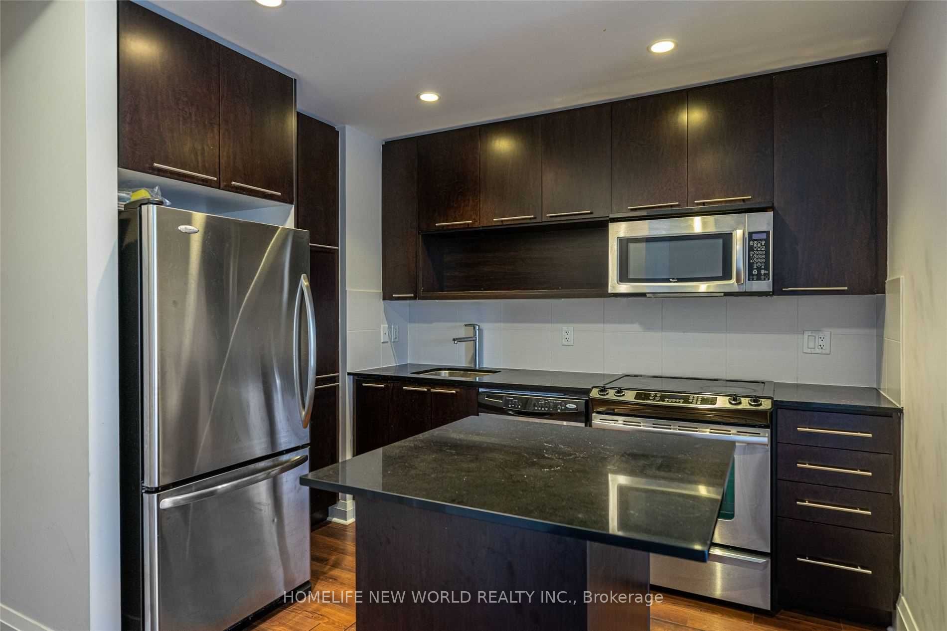100 Harrison Garden Boulevard 1815, Toronto, ON M2N 0C2 photo 5