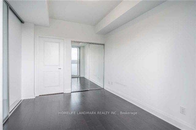 65 St Mary Street 1207, Toronto, ON M5S 0A6 photo 5