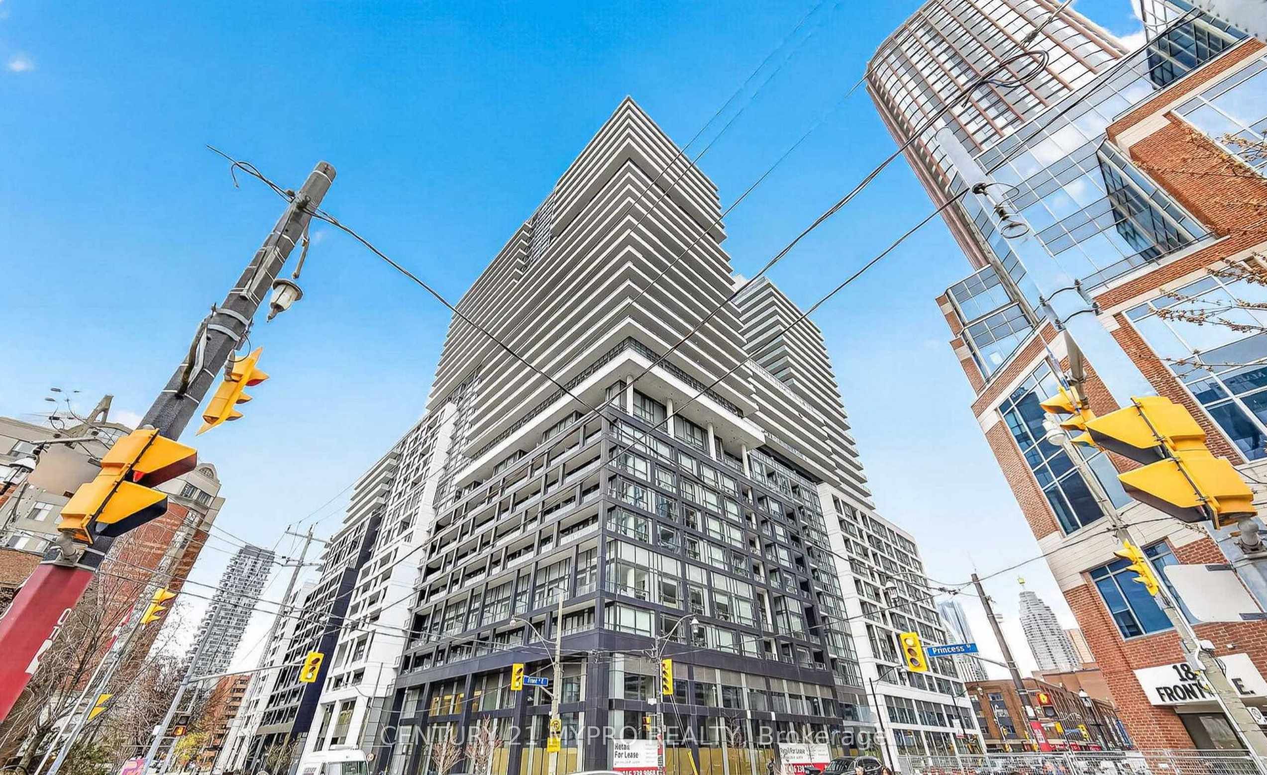 70 Princess Street 2111 E, Toronto, ON M5A 0X6