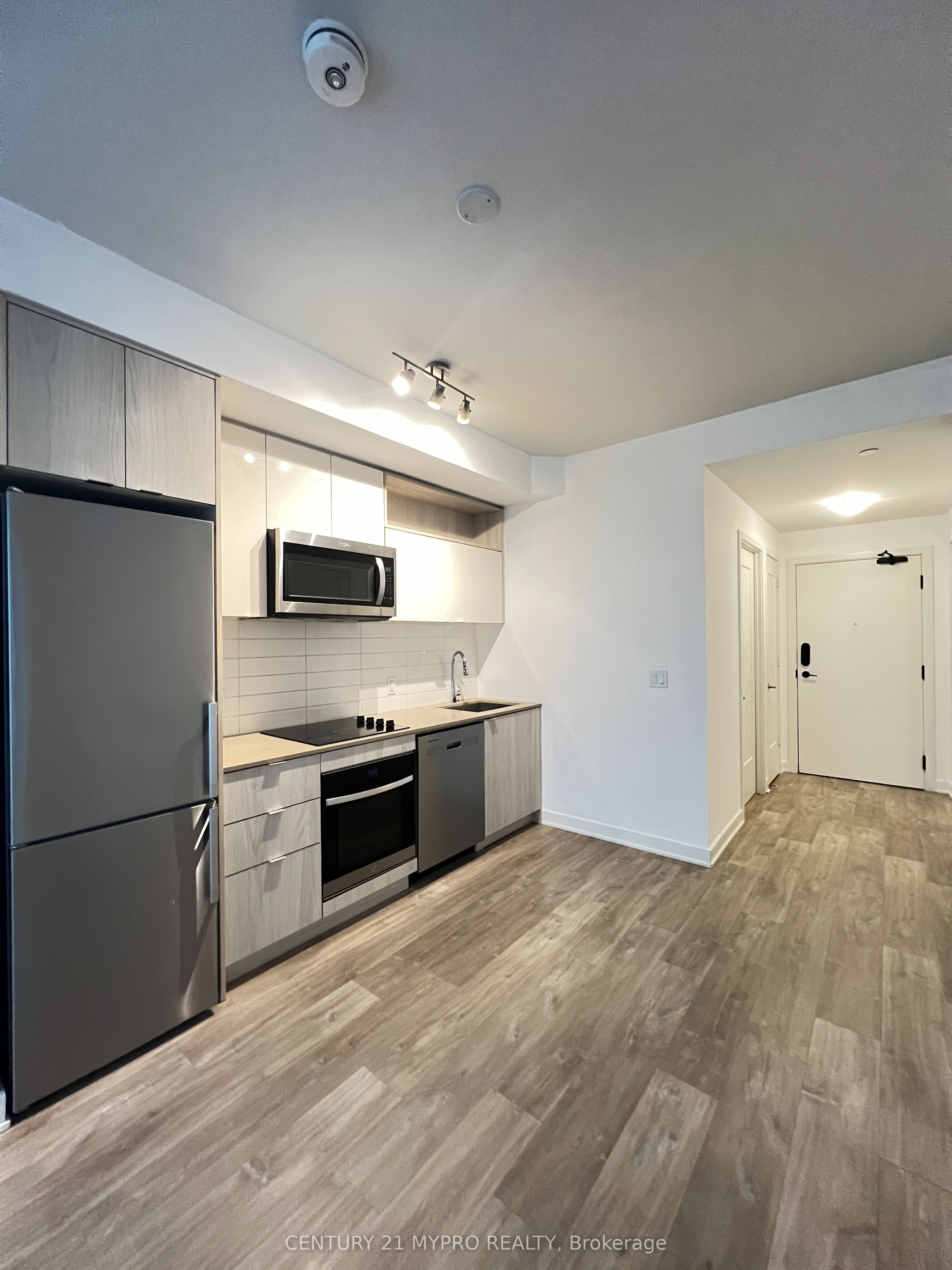 70 Princess Street 2111 E, Toronto, ON M5A 0X6 photo 3
