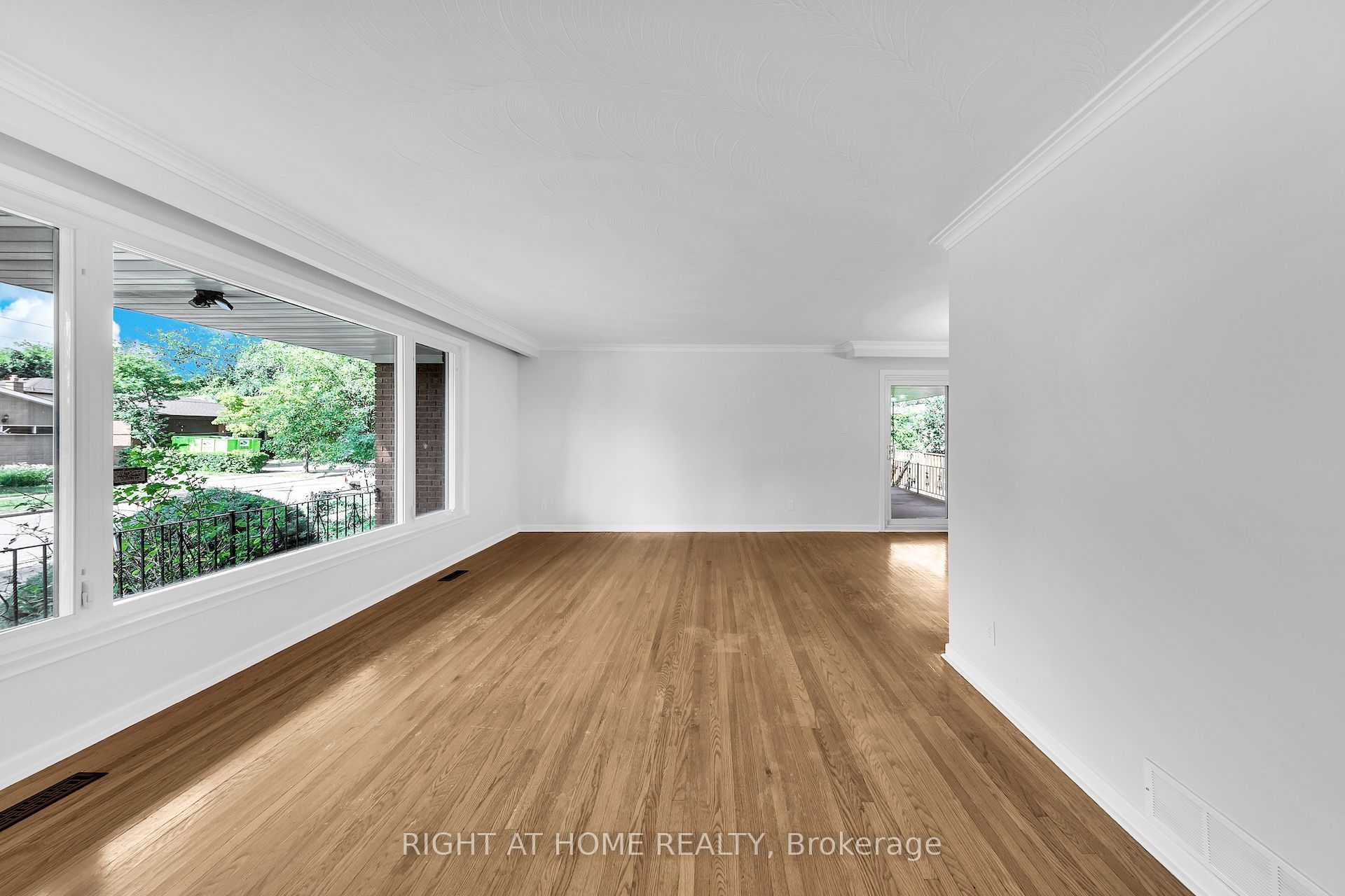 88 Peckham Avenue, Toronto, ON M2R 2V5 photo 4