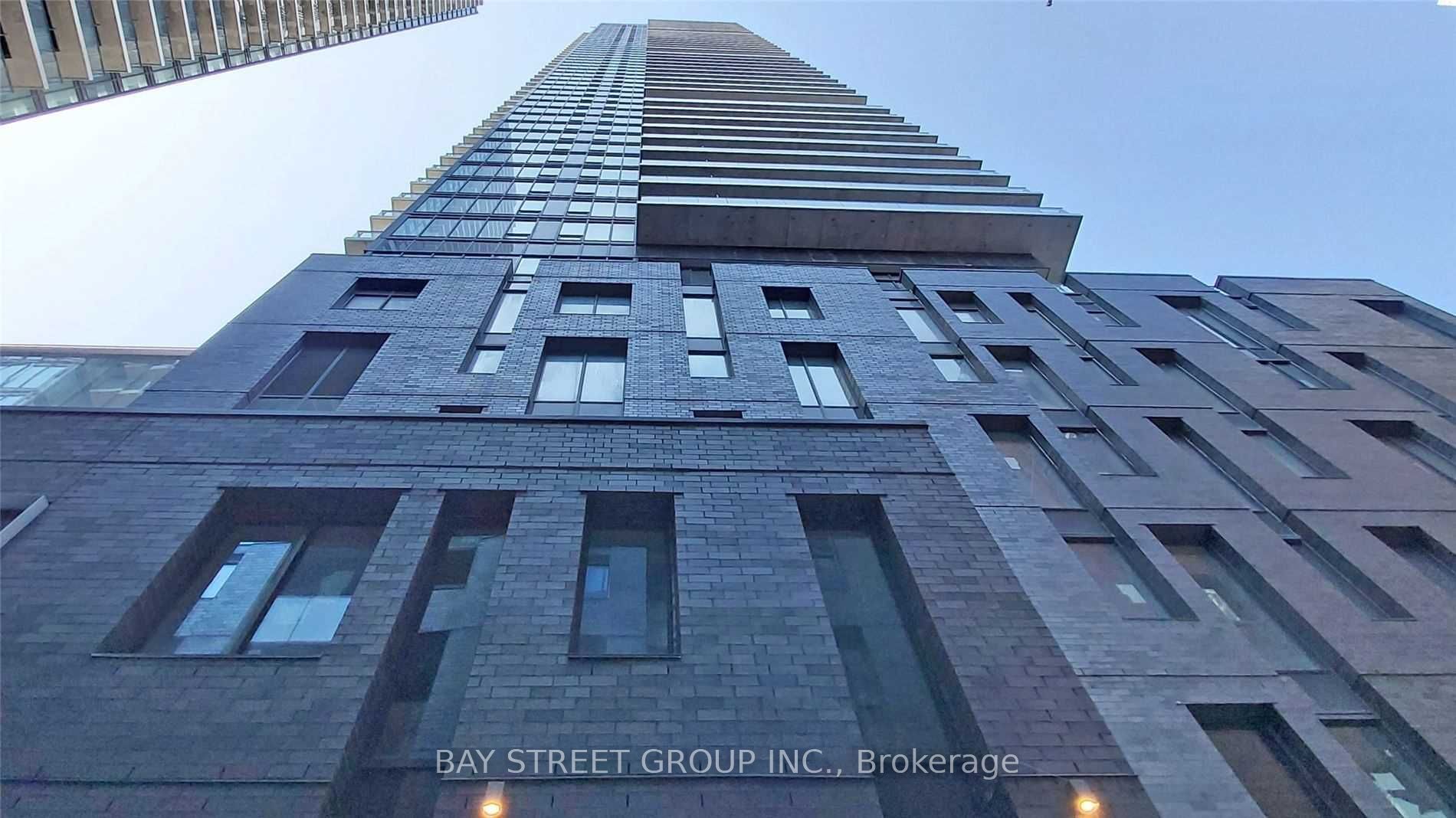 125 Blue Jays Way 1601, Toronto, ON M5V 0N5