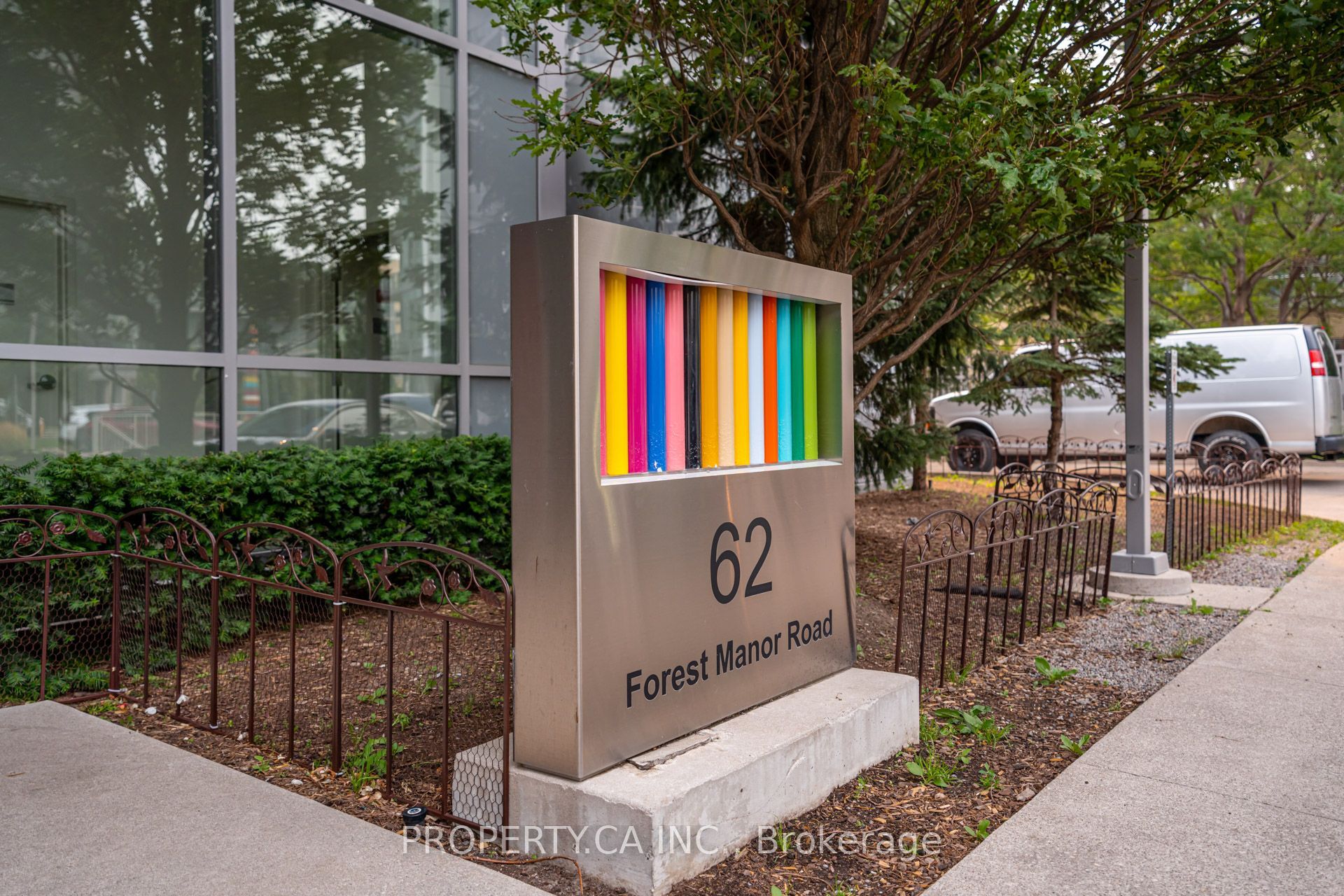 62 Forest Manor Road 1107, Toronto, ON M2J 0B6 photo 2