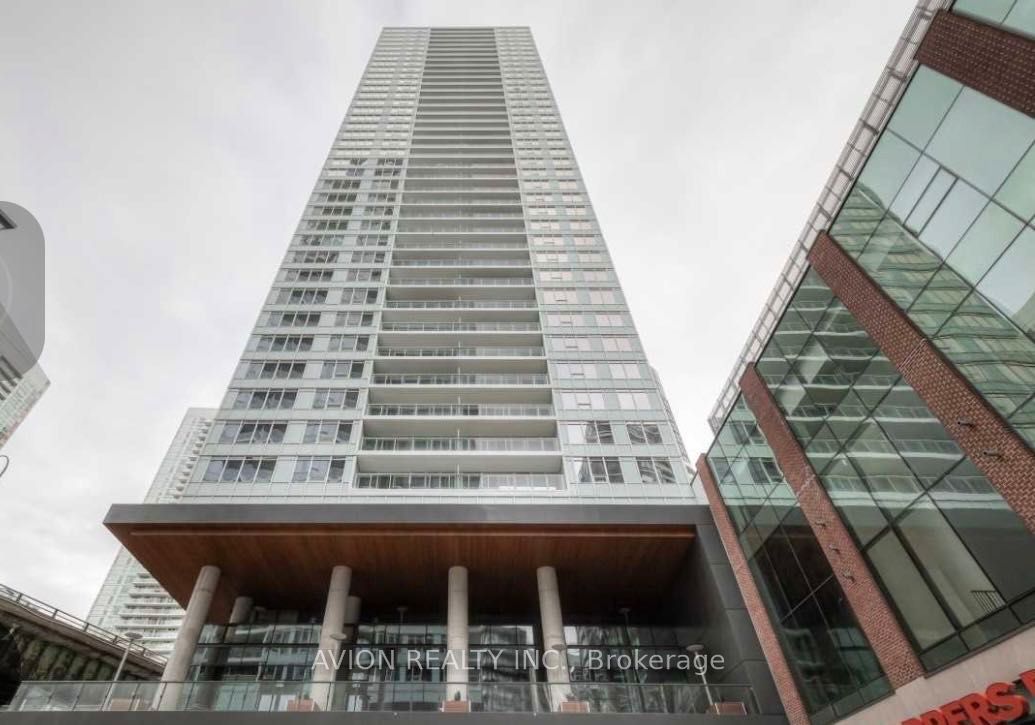 17 Bathurst Street 3516, Toronto, ON M5V 0N1
