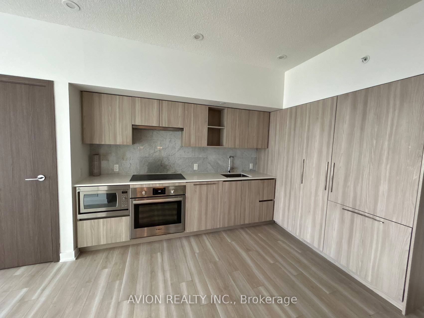17 Bathurst Street 3516, Toronto, ON M5V 0N1 photo 4