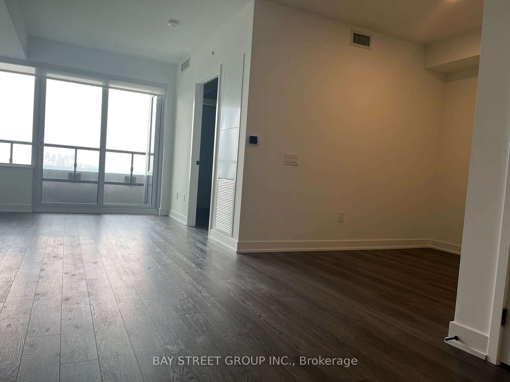 609 Sherbourne Street 3405, Toronto, ON M4X 0A4 photo 2