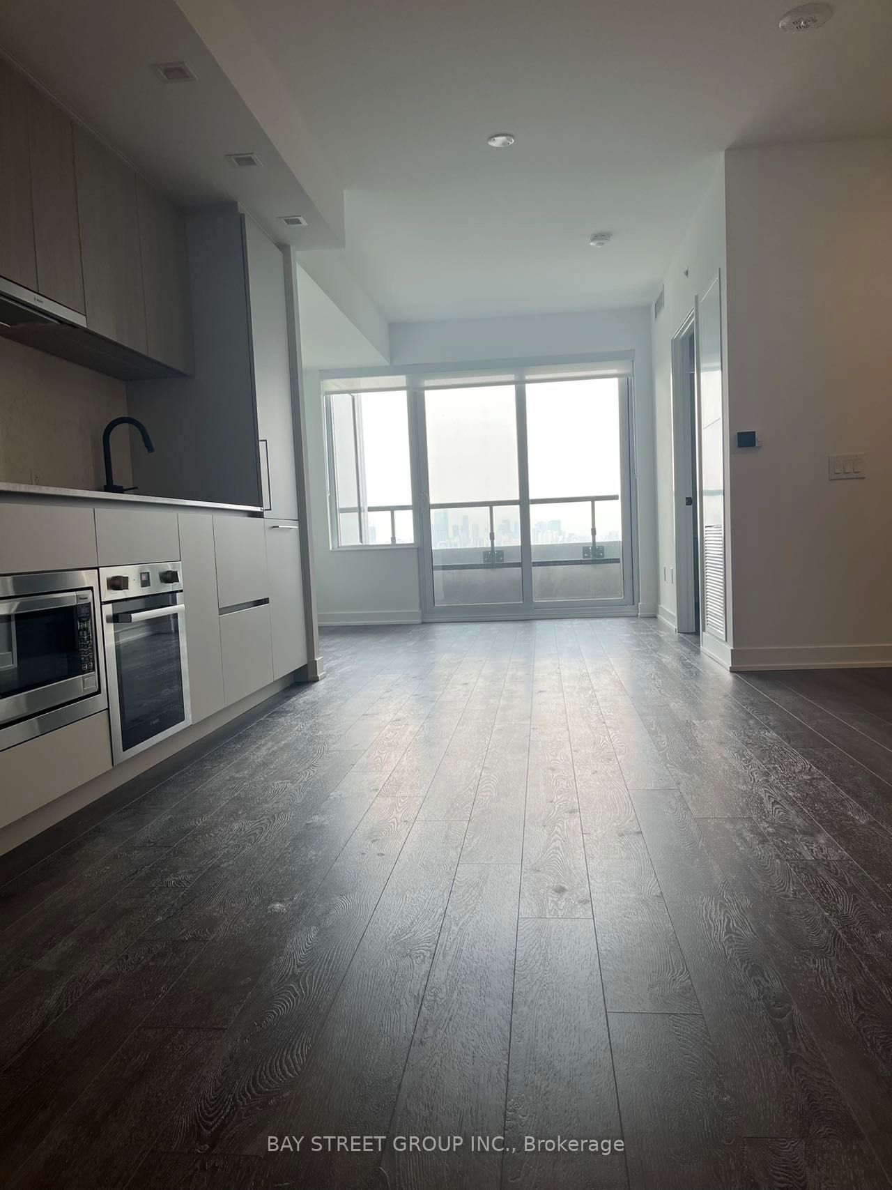 609 Sherbourne Street 3405, Toronto, ON M4X 0A4 photo 5