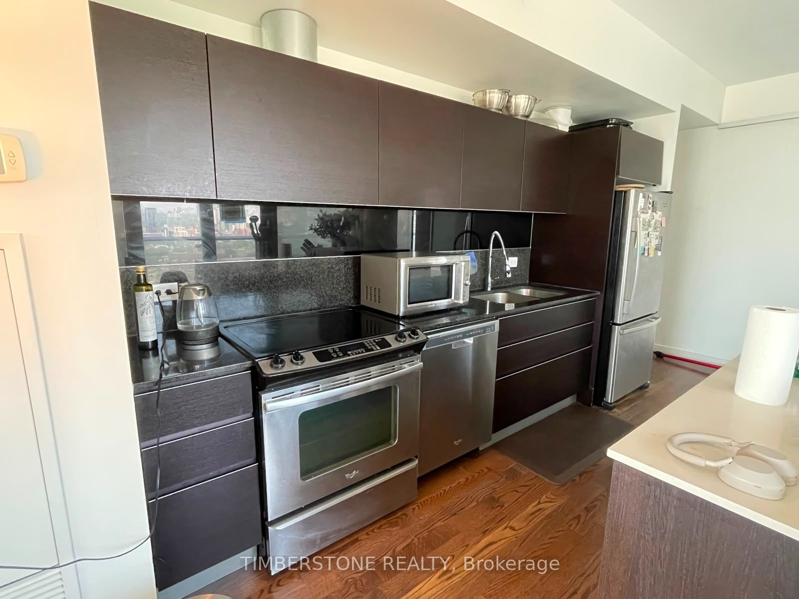 70 Distillery Lane 2603, Toronto, ON M5A 0E3 photo 3