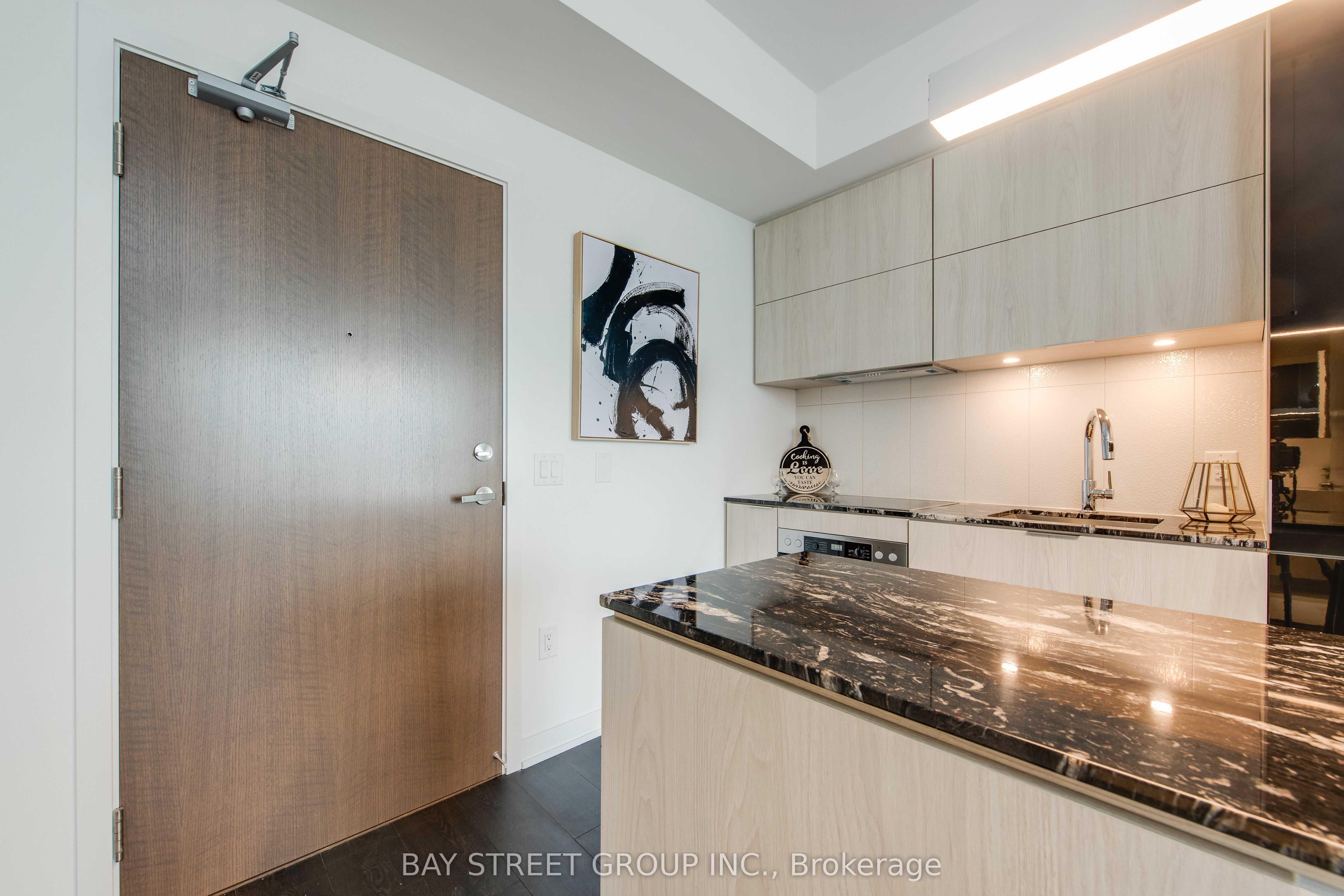 20 Richardson Street 918, Toronto, ON M5A 0S6 photo 4