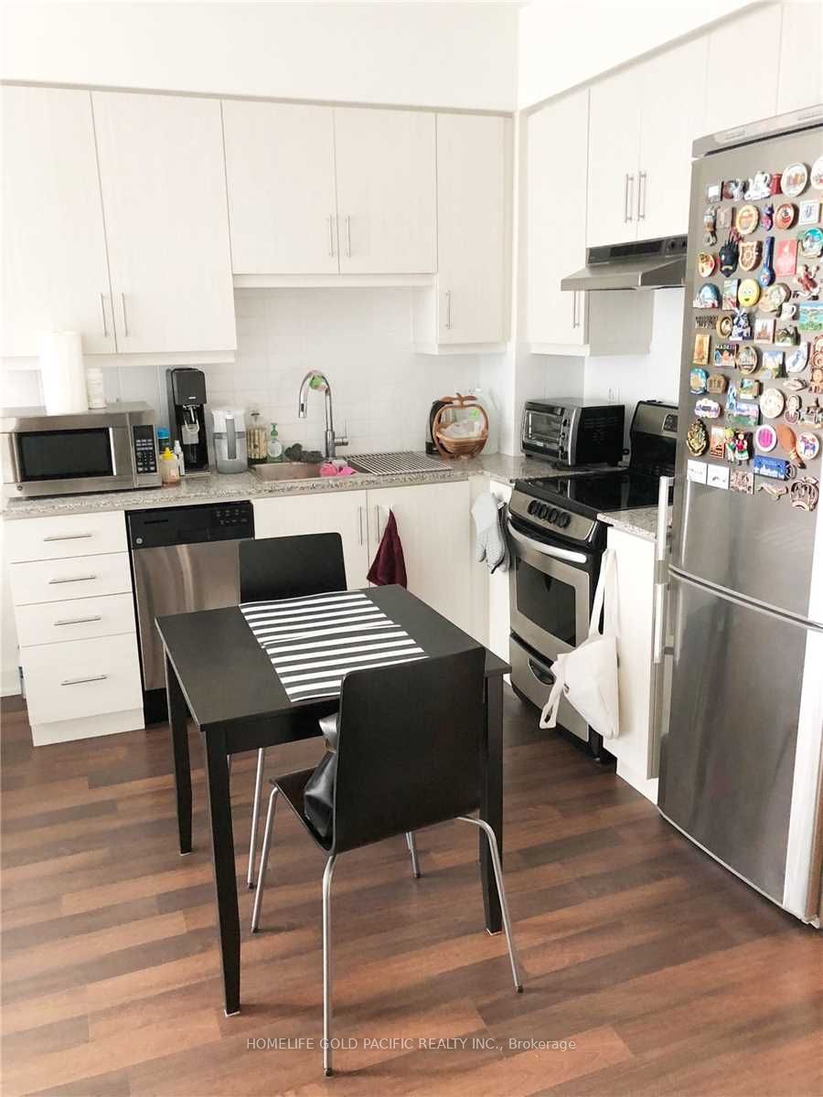68 Canterbury Place 506, Toronto, ON M2N 0H8 photo 4