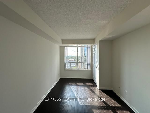 8 Hillcrest Avenue 1005, Toronto, ON M2N 6Y6