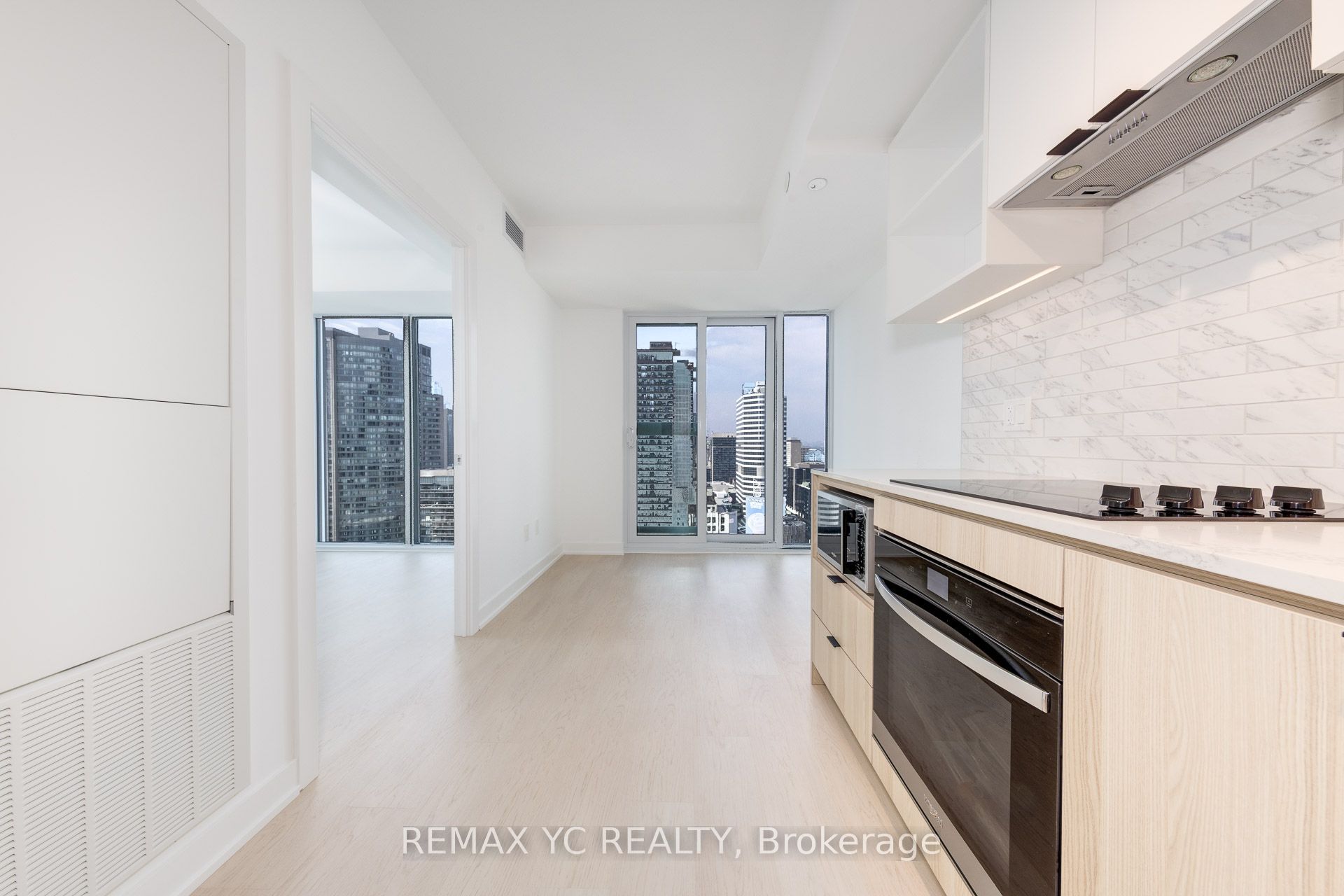 252 Church Street 3001, Toronto, ON M5B 0E6 photo 2