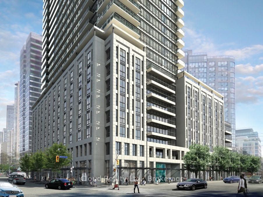 955 Bay Street 715, Toronto, ON M5S 0C6