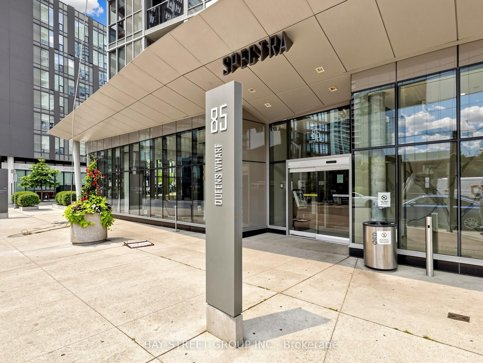 85 Queens Wharf Road 316, Toronto, ON M5V 0J9 photo 4