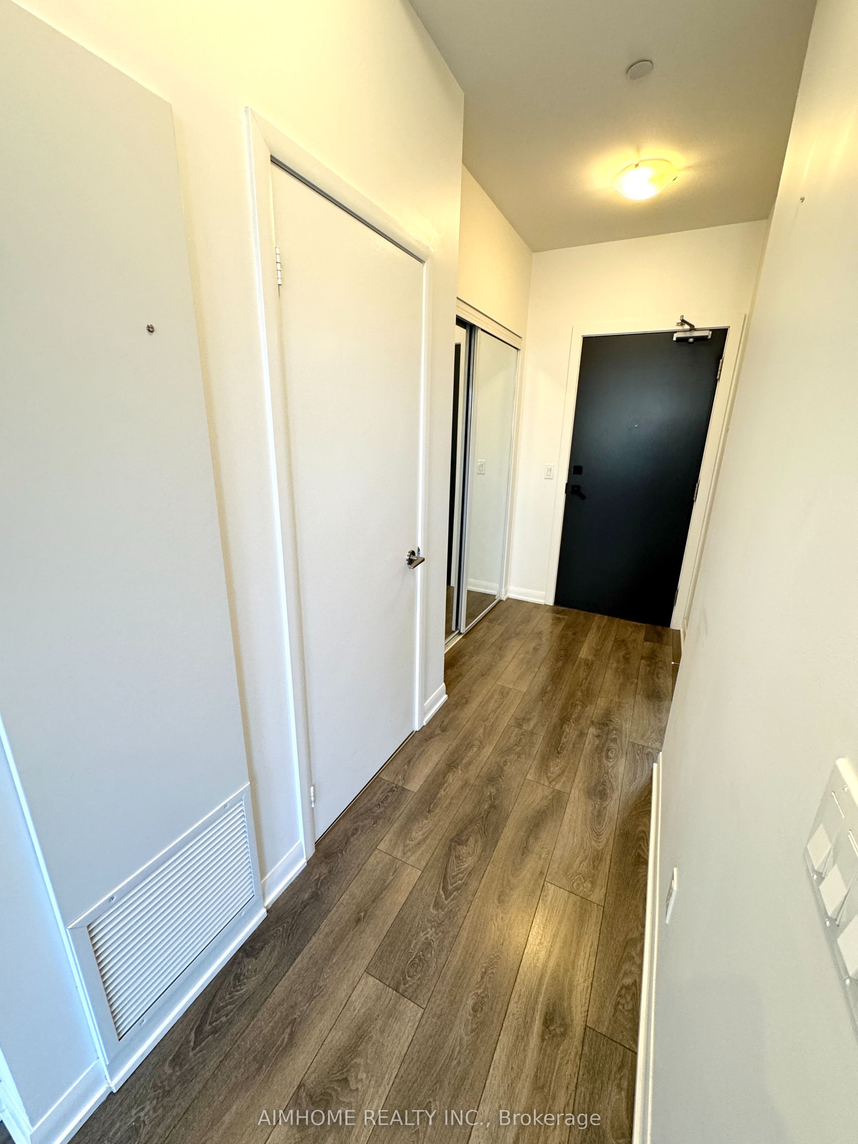 435 Richmond Street W 1201, Toronto, ON M5V 0N3 photo 5