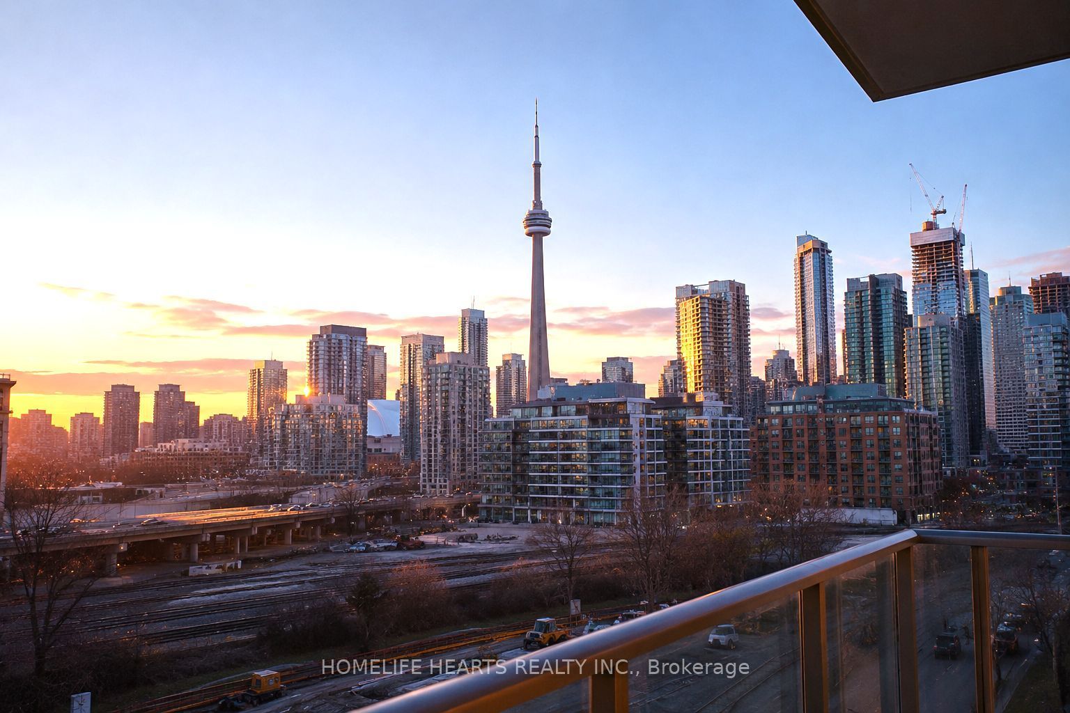 35 Mariner Terrace 309, Toronto, ON M5V 3V9 photo 5