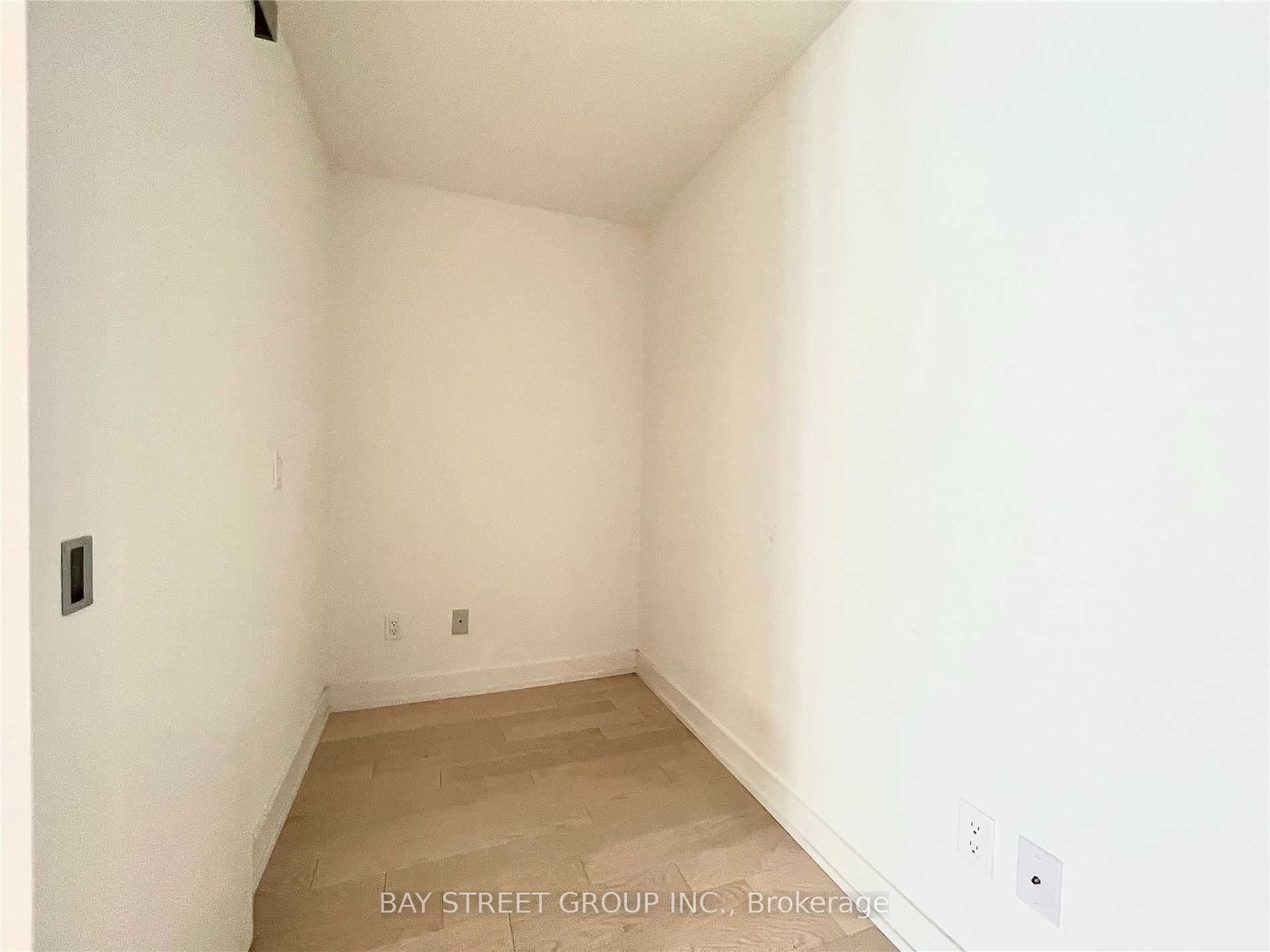 25 Richmond Street 804, Toronto, ON M5C 0A6 photo 5