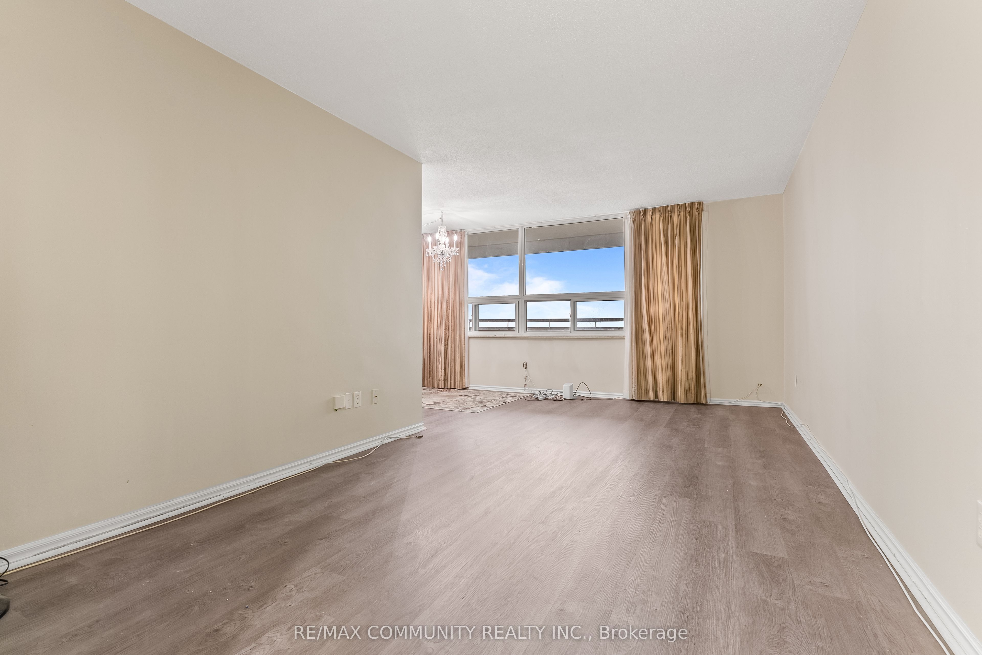 1350 York Mills Road 2205, Toronto, ON M3A 2A1 photo 5