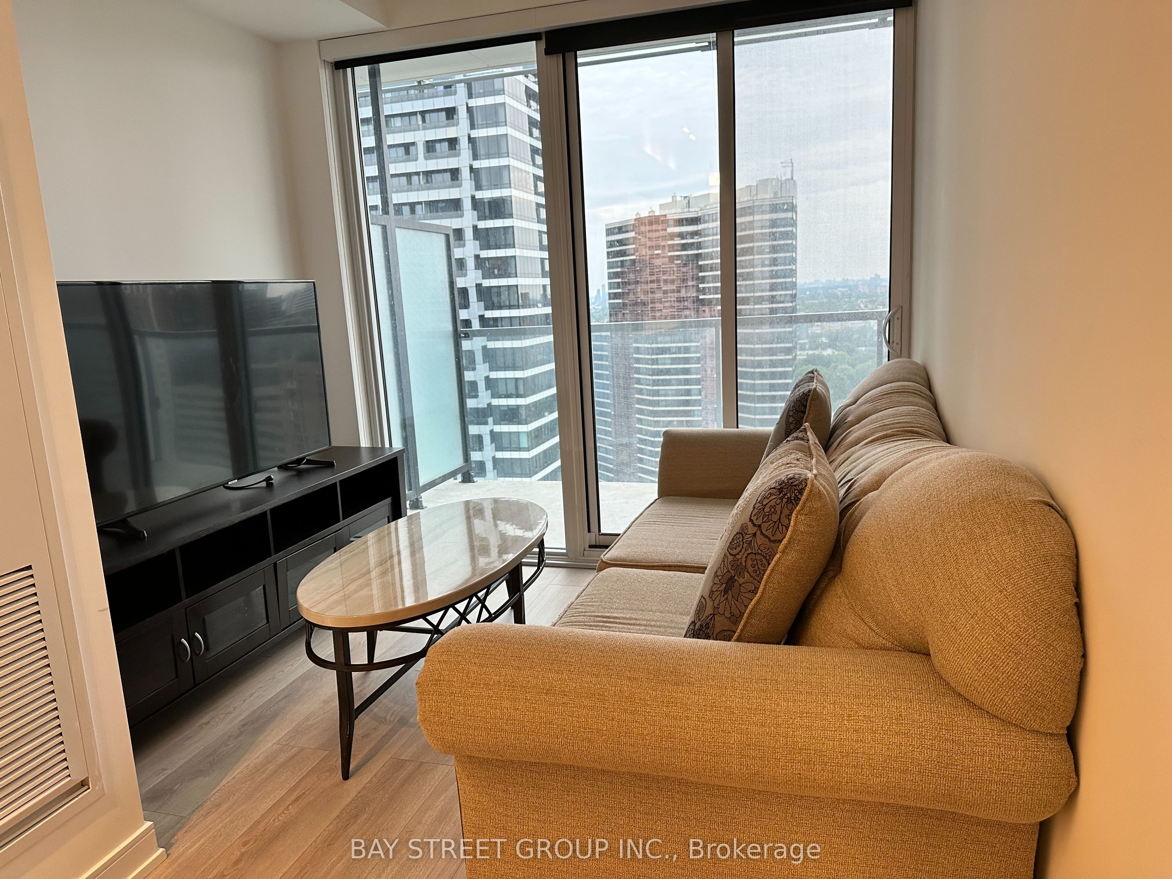 3 Gloucester Street 3012, Toronto, ON M4Y 0C6 photo 5