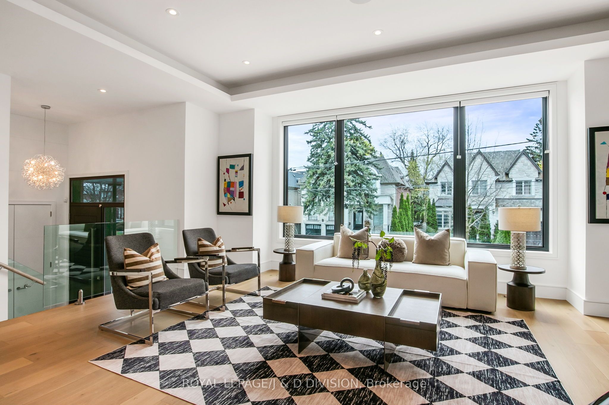 414 Glengarry Avenue, Toronto, ON M5M 1E8 photo 5
