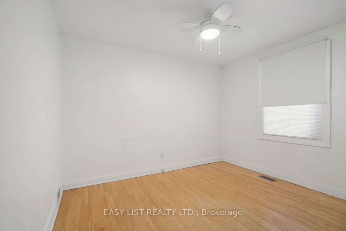 39 Churchill Avenue, Toronto, ON M2N 1Y6 photo 4