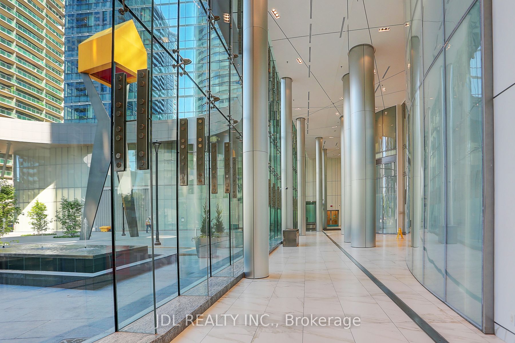 14 York Street 2012, Toronto, ON M5J 0B1 photo 5