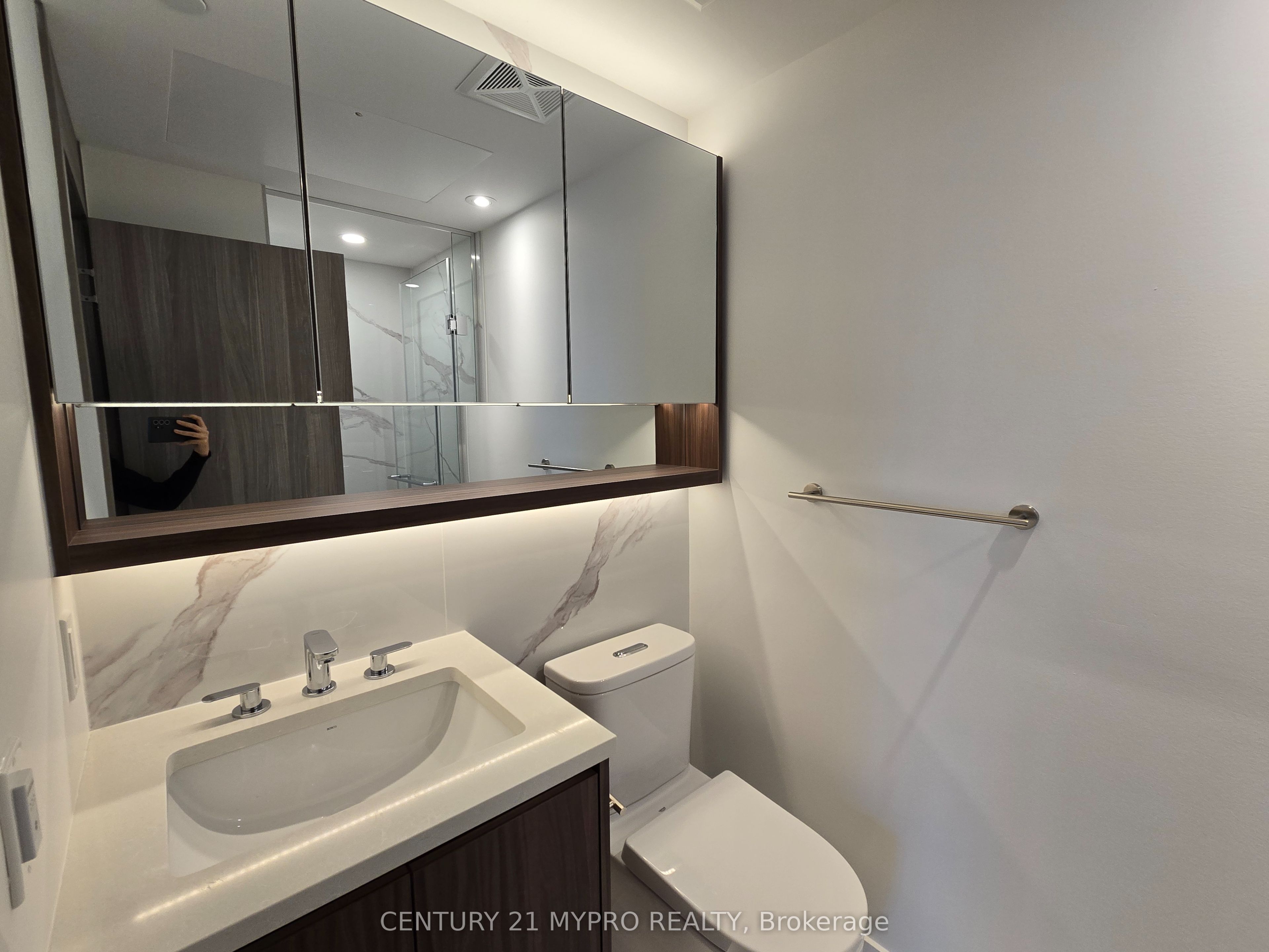 68 Esther Shiner Boulevard 741, Toronto, ON M2K 0J6 photo 5