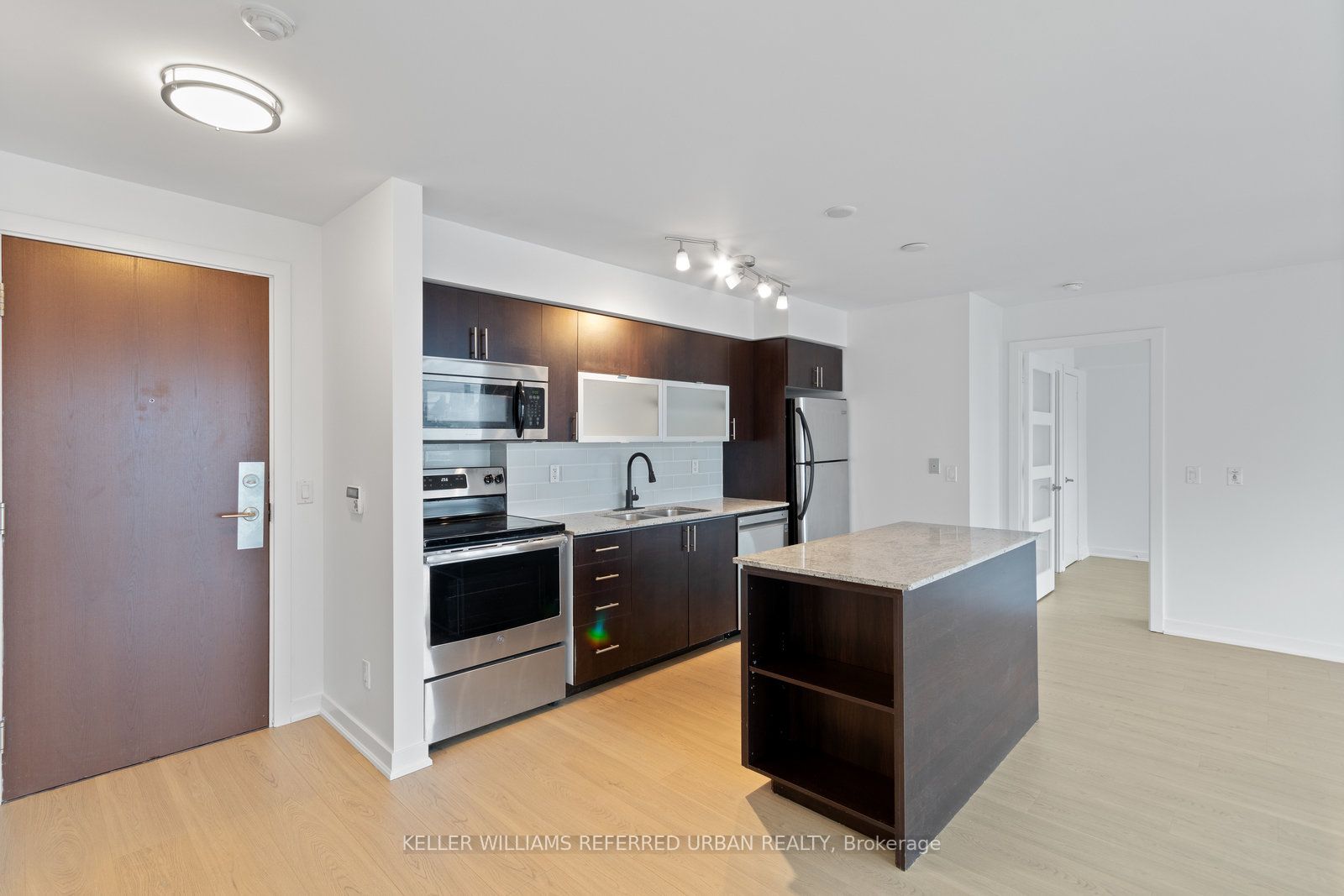 80 Western Battery Road 1207, Toronto, ON M6K 3S1 photo 3
