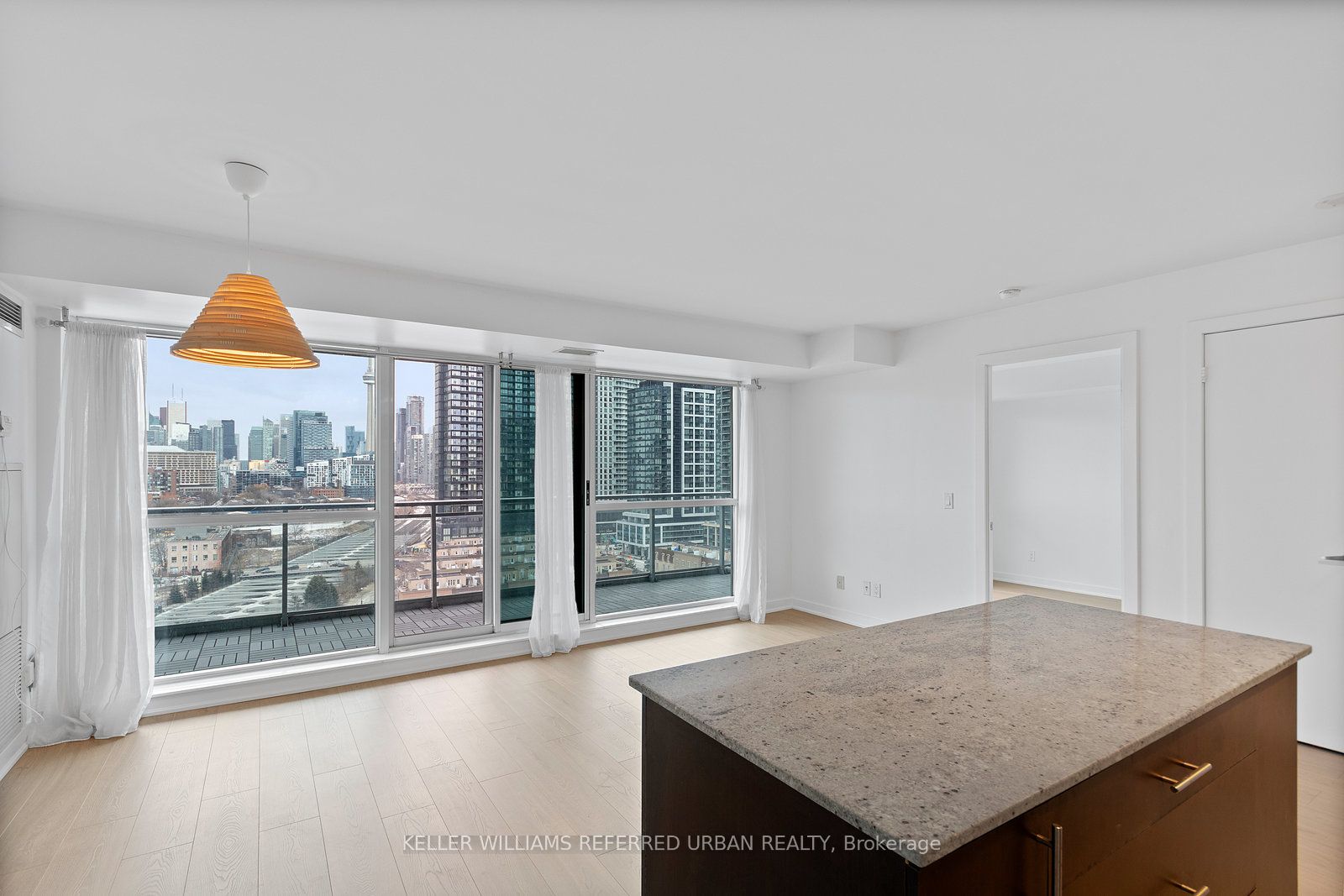 80 Western Battery Road 1207, Toronto, ON M6K 3S1 photo 5