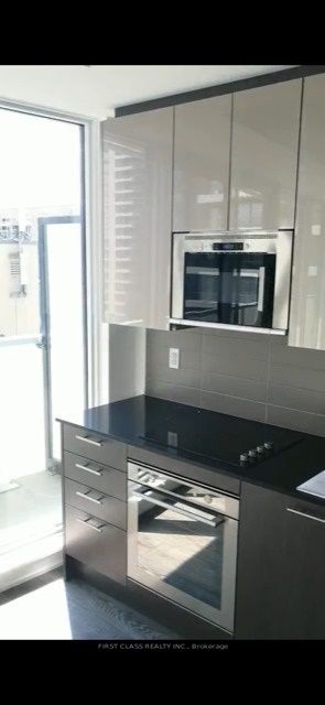 403 Church Street 1109, Toronto, ON M4Y 2C2 photo 5