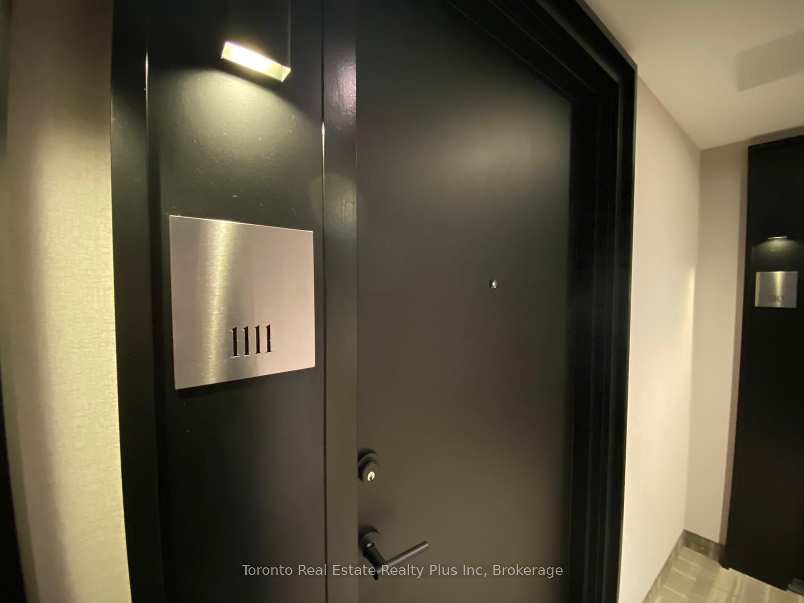 125 Redpath Avenue 1111, Toronto, ON M4S 0B5 photo 4