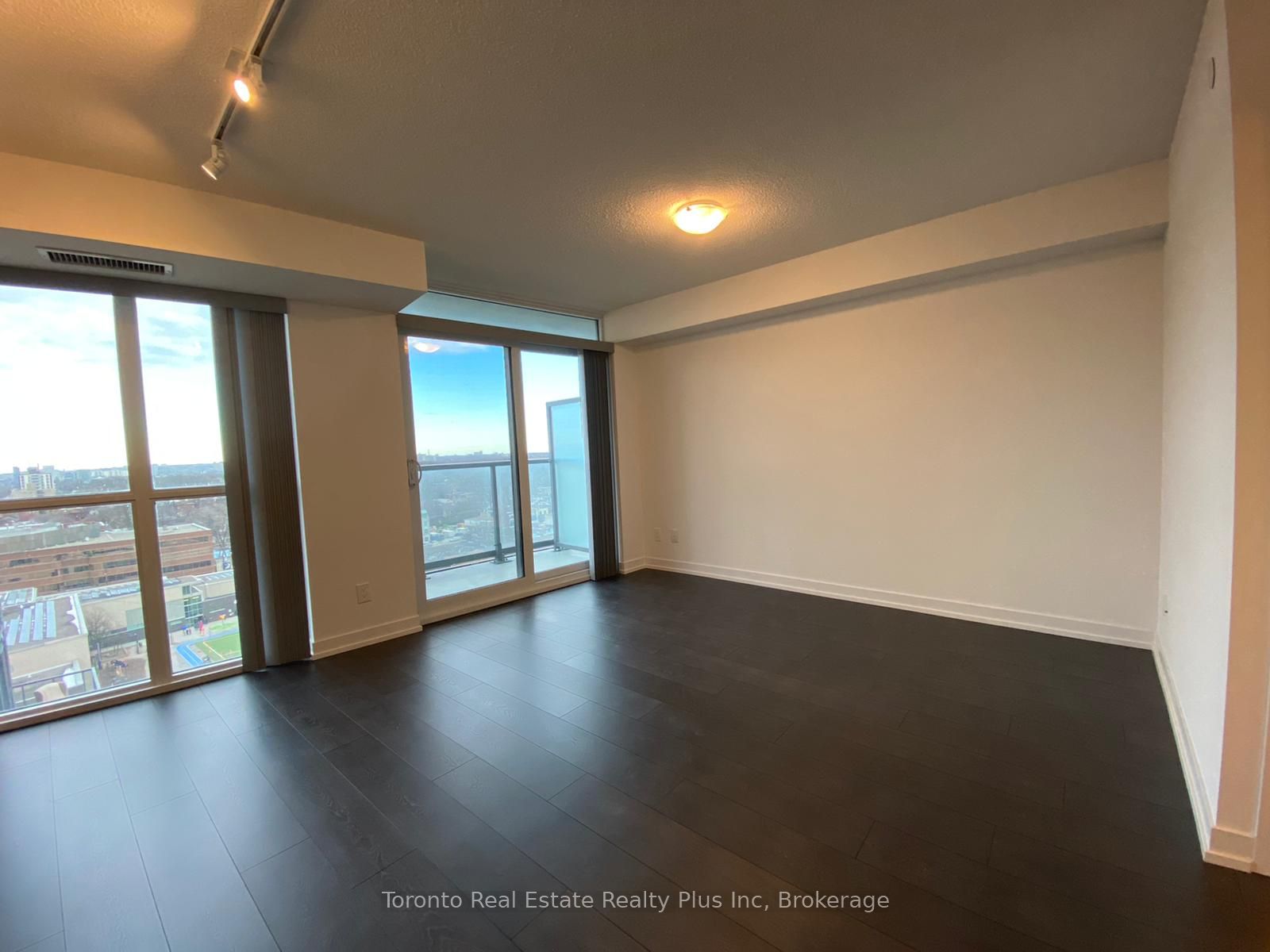 125 Redpath Avenue 1111, Toronto, ON M4S 0B5 photo 5