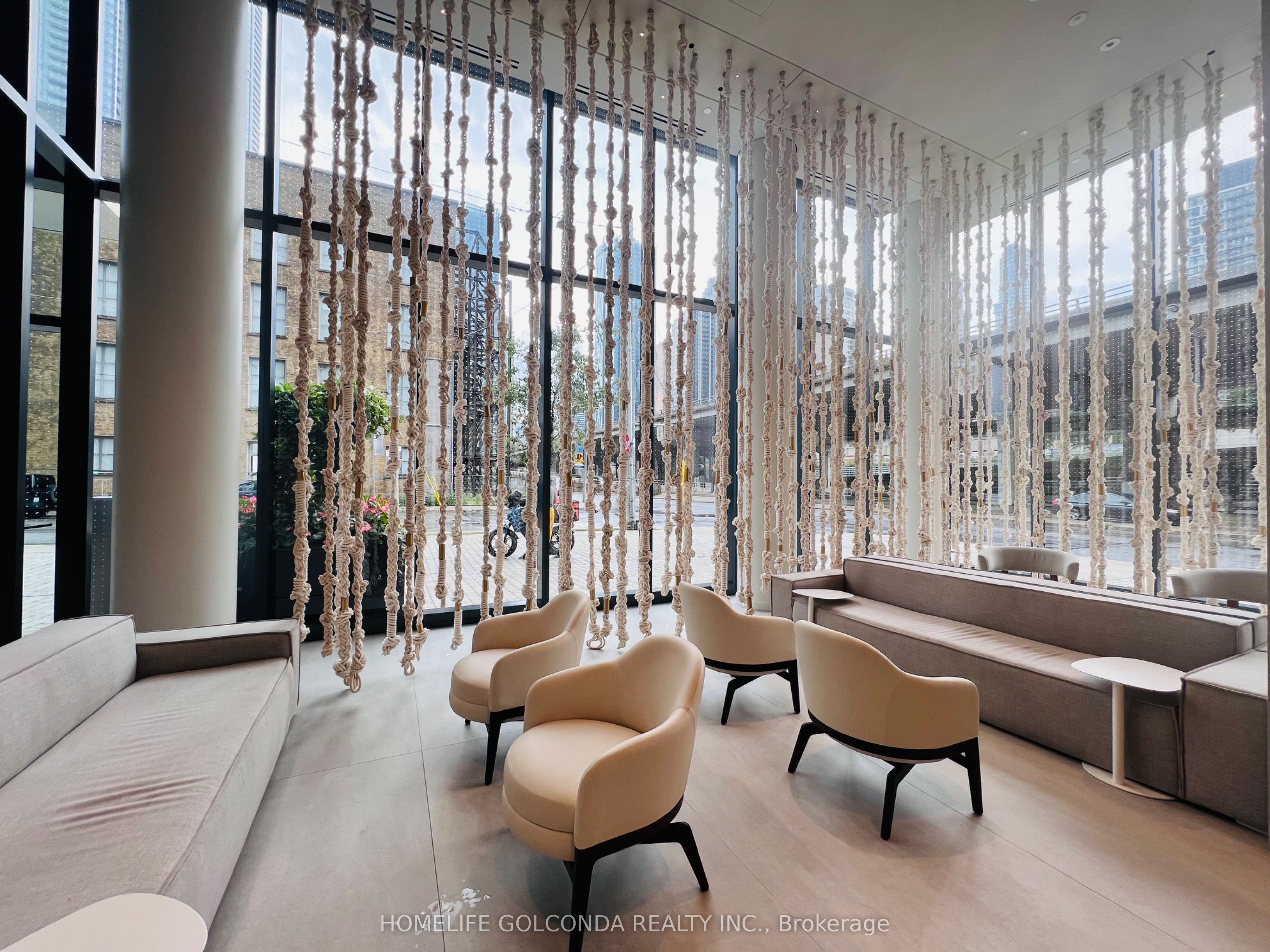 55 Cooper Street 7309, Toronto, ON M5E 0G1 photo 4