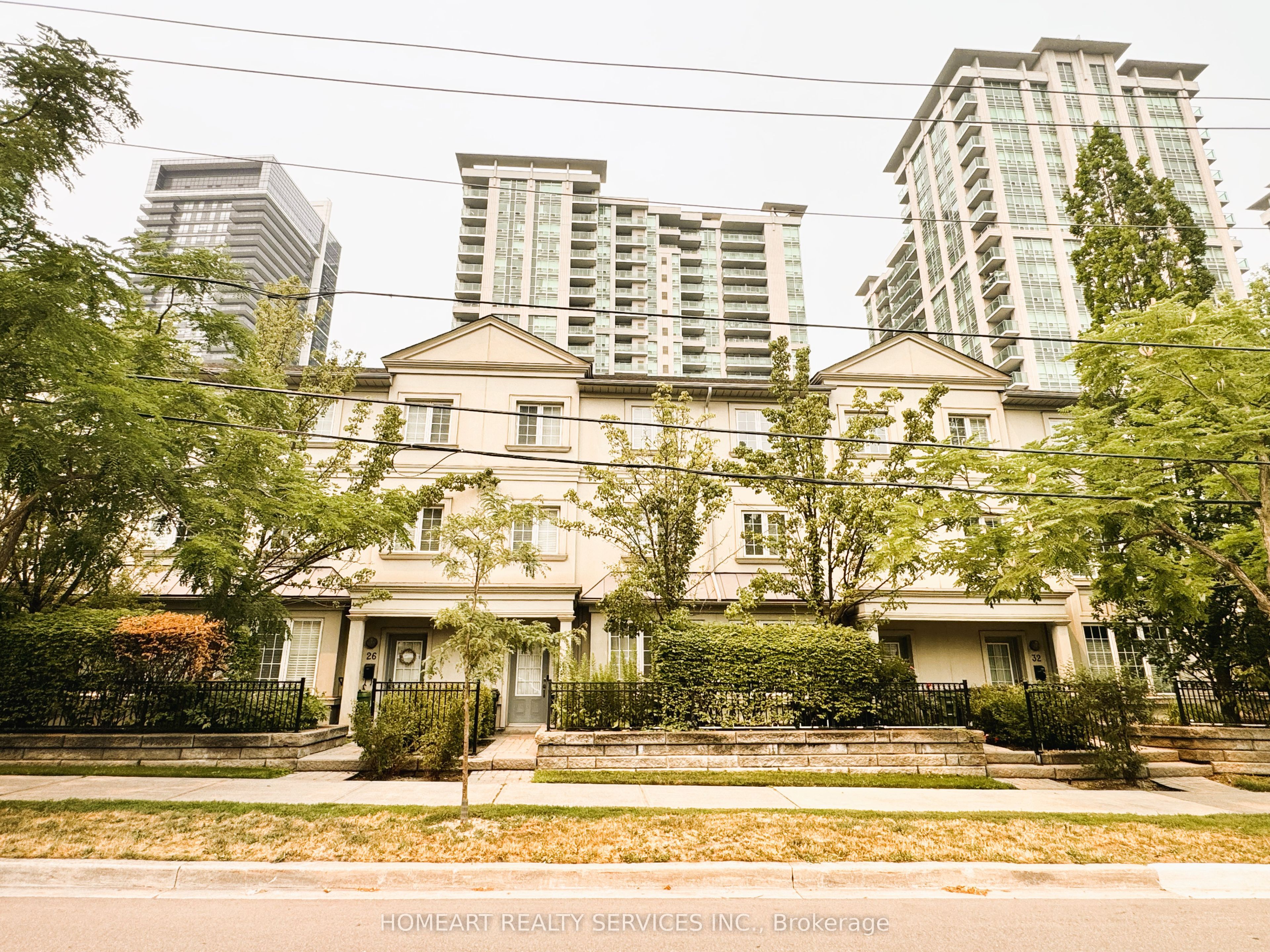 32 Glendora Avenue, Toronto, ON M2N 2V7 photo 2