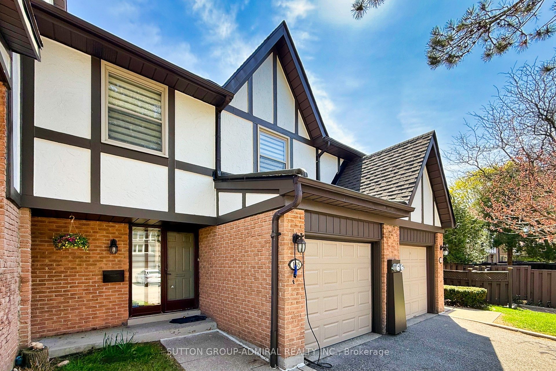 108 English Ivy Way, Toronto, ON M3H 3M4 photo 3