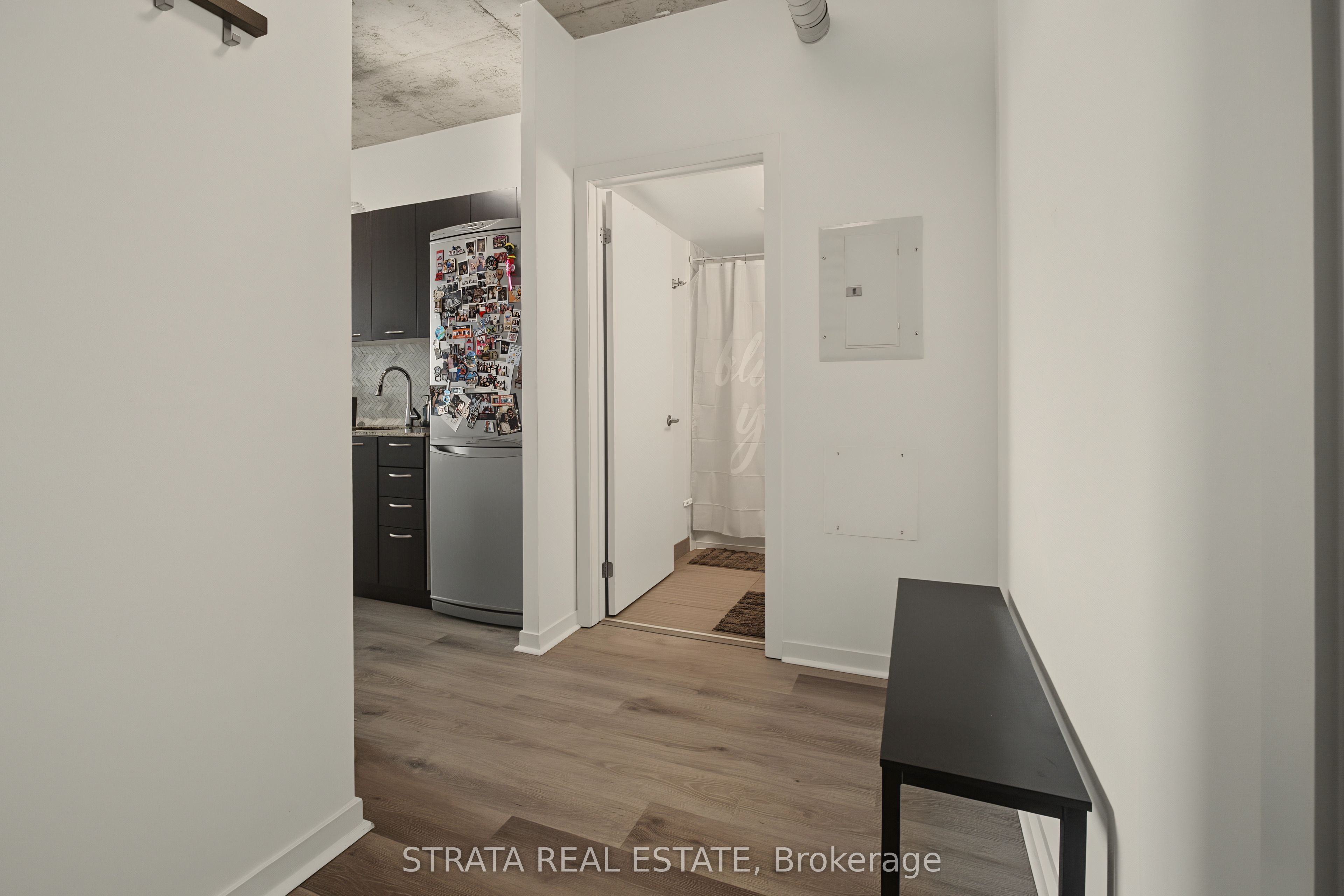150 Sudbury Street 1117, Toronto, ON M6J 3S8 photo 4