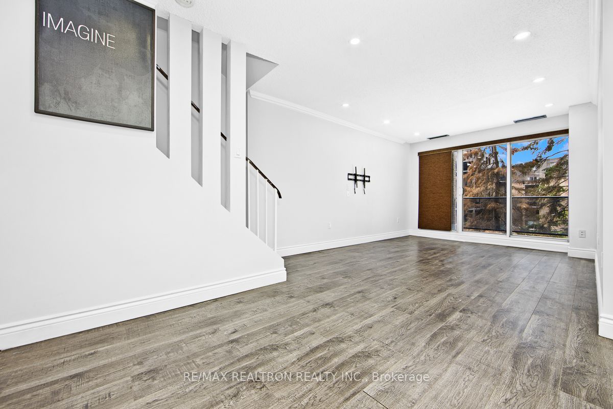 4001 Don Mills Road 235, Toronto, ON M2H 3J8 photo 5