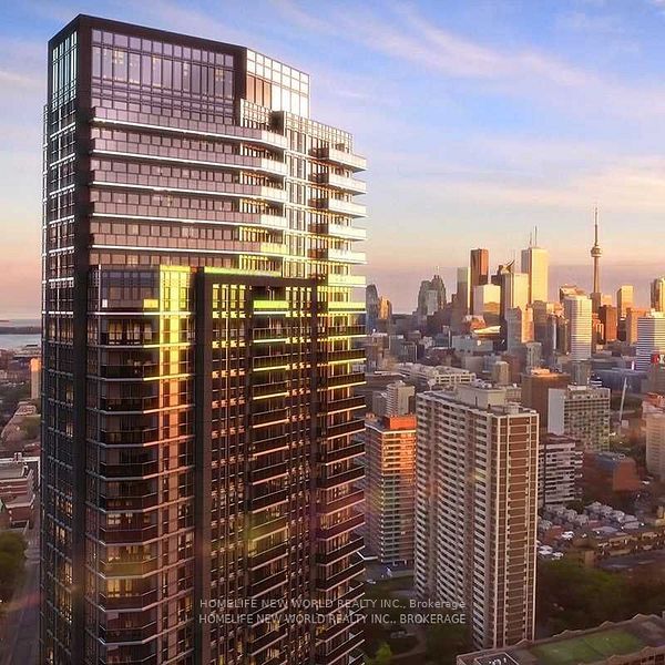 159 Wellesley Street E 905, Toronto, ON M4Y 0H5