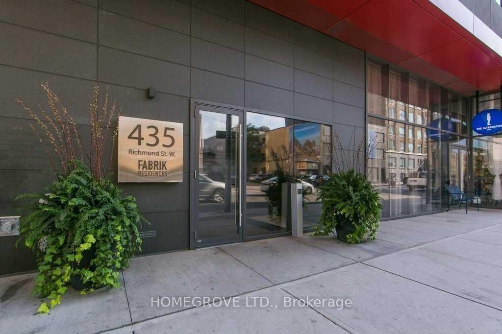 435 Richmond Street W 809, Toronto, ON M5V 1Y1 photo 2