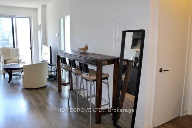 435 Richmond Street W 809, Toronto, ON M5V 1Y1 photo 4