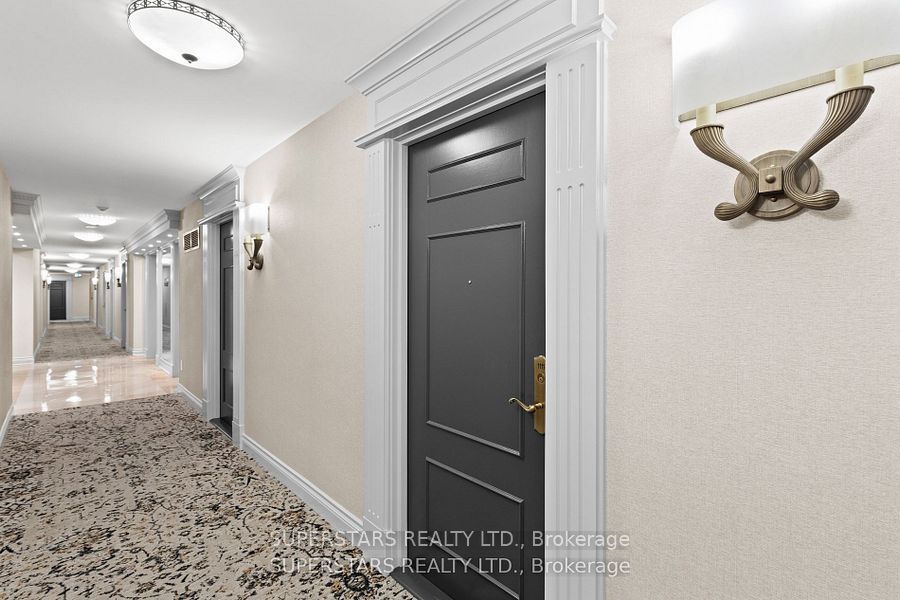 18 Sommerset Way 1111, Toronto, ON M2N 6X5 photo 4