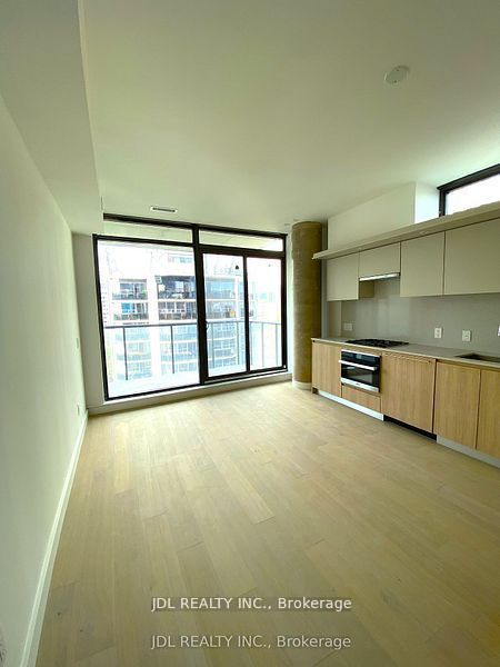 81 Wellesley Street E 1007, Toronto, ON M4Y 0C5 photo 5